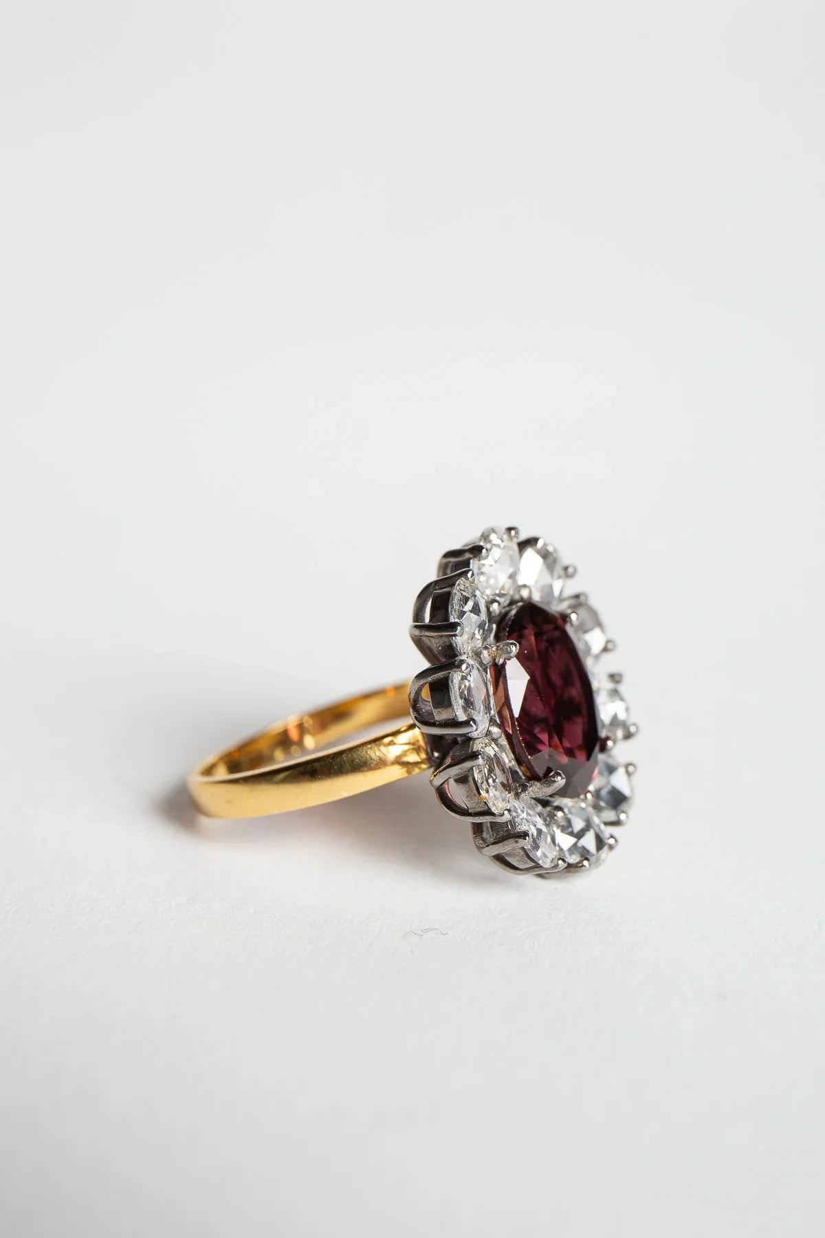 AMRAPALI LONDON | YELLOW GOLD, STERLING SILVER, SAPPHIRE & DIAMOND RING