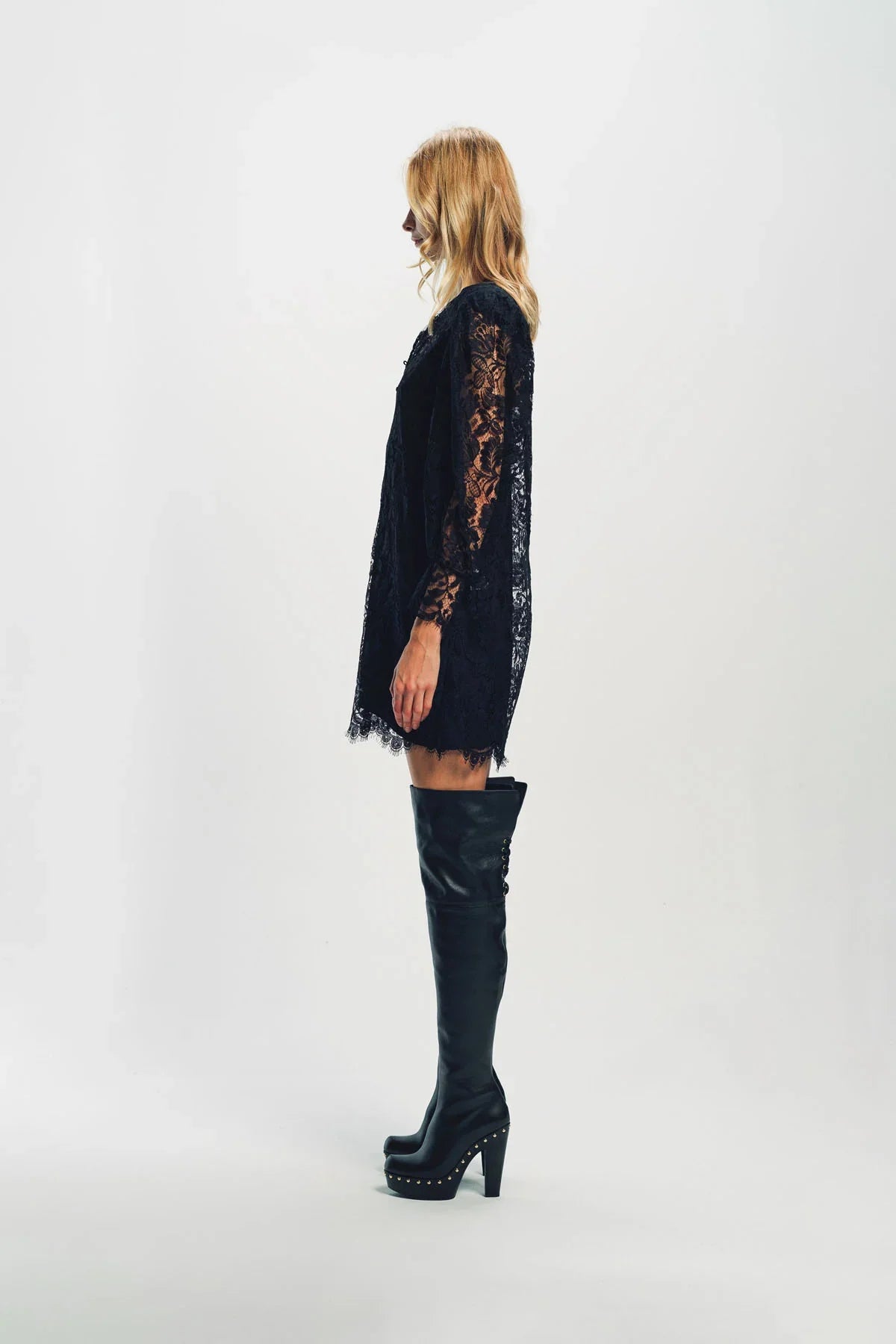 CHLOÉ | LONG-SLEEVE MINI DRESS IN LACE