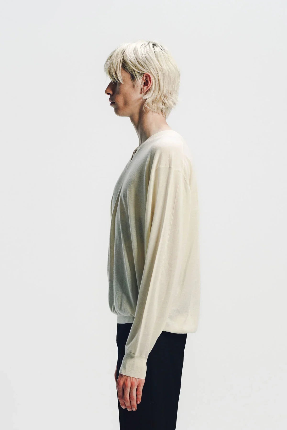 TOM FORD | CASHMERE V-NECK SWEATER