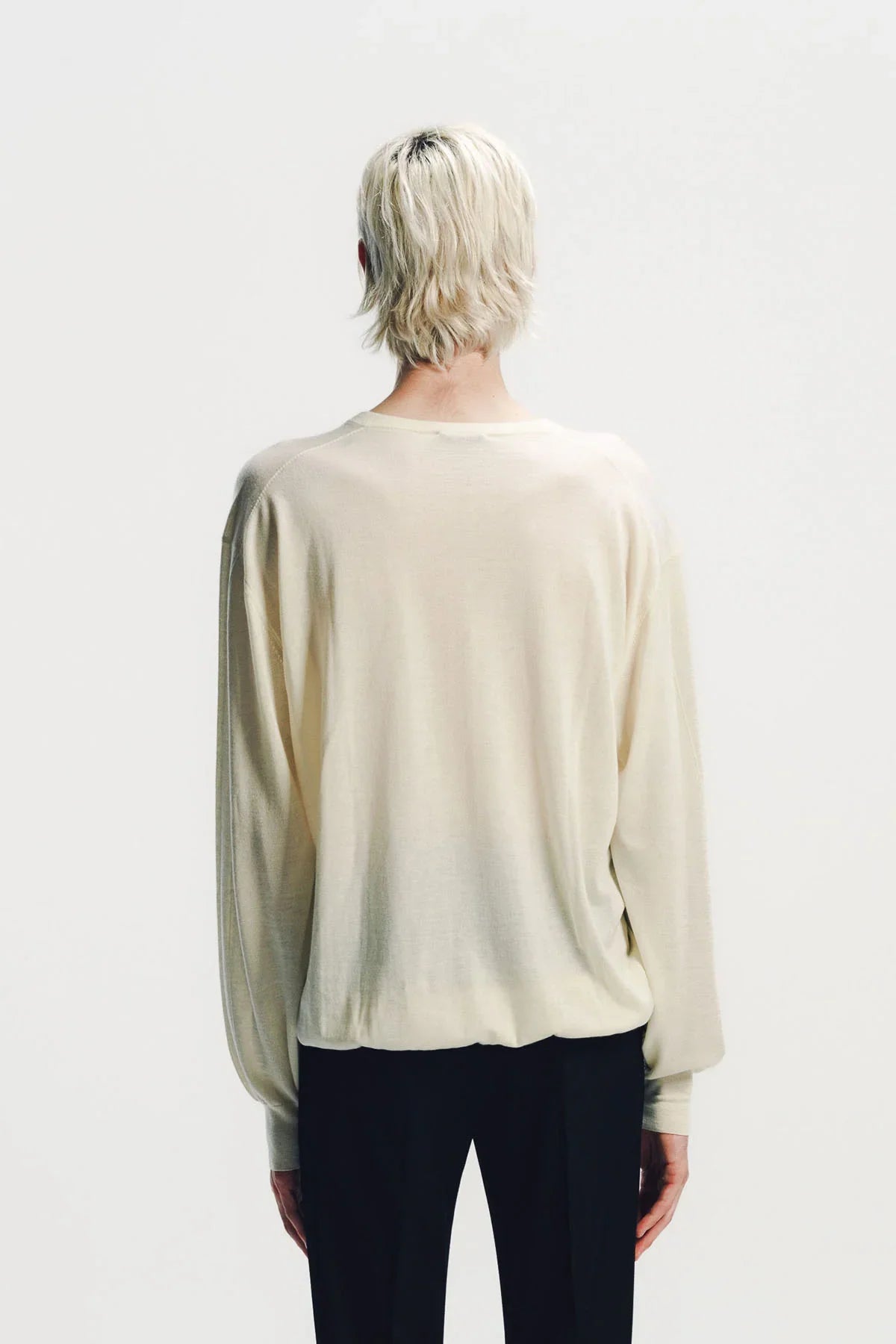 TOM FORD | CASHMERE V-NECK SWEATER