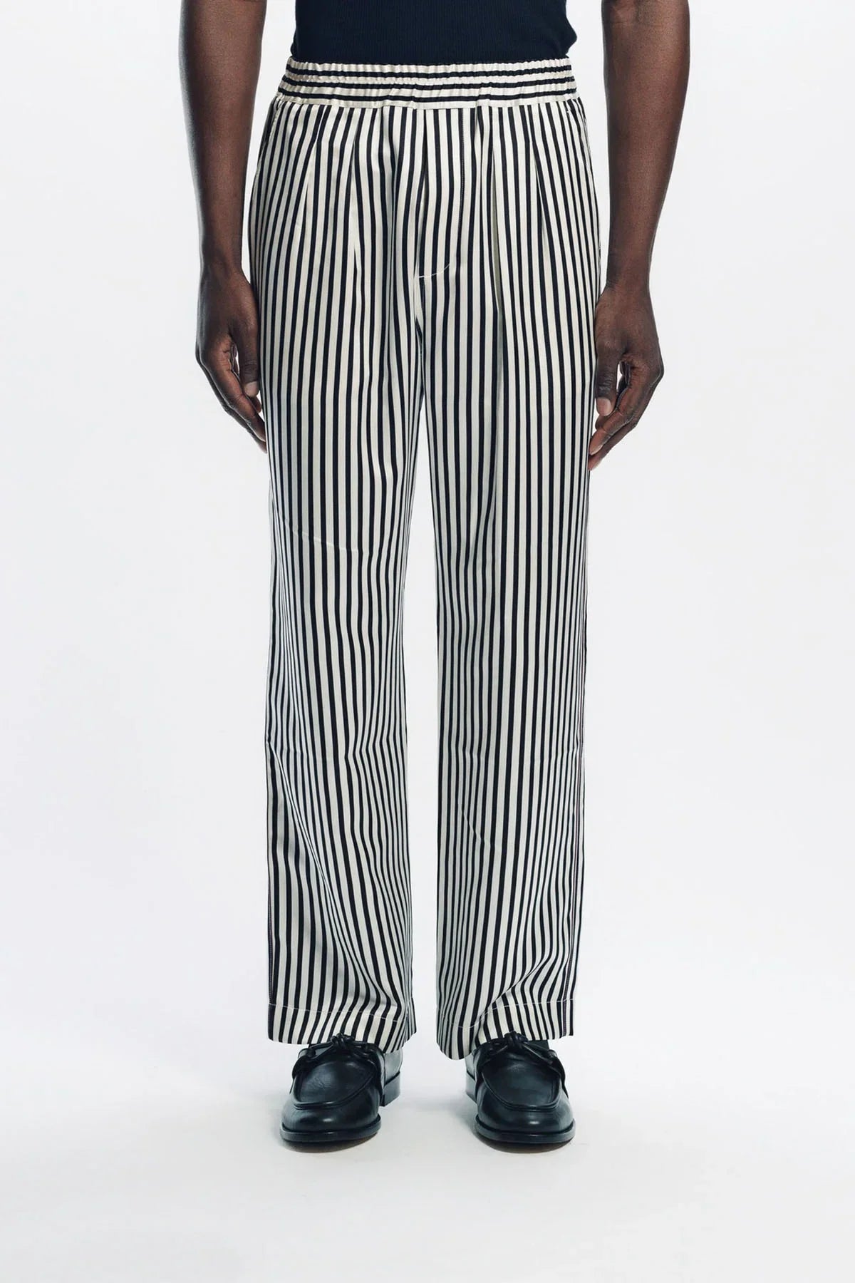 TOM FORD | BATON STRIPE FLUID SILK PLEATED LOUNGE PANTS