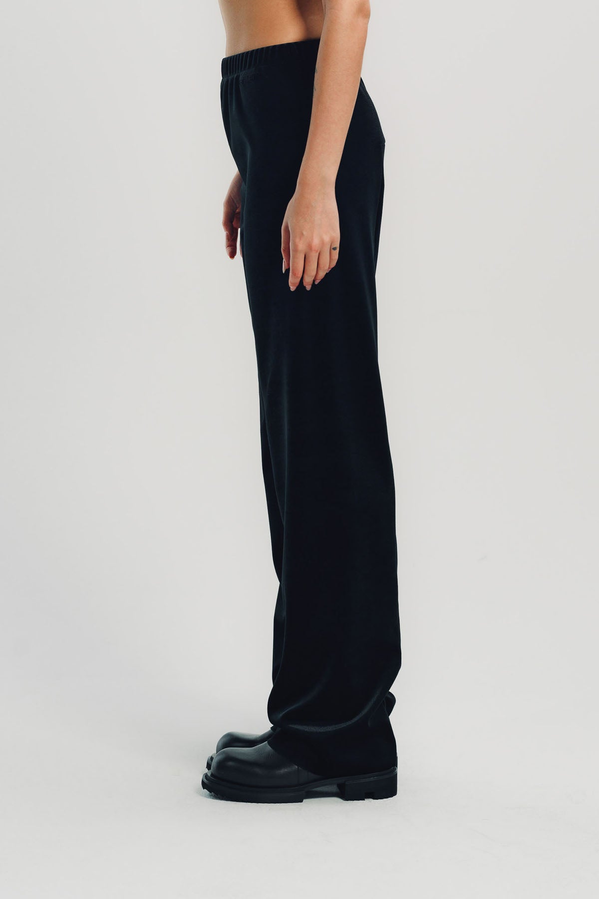VETEMENTS | VELVET FITTED PANTS