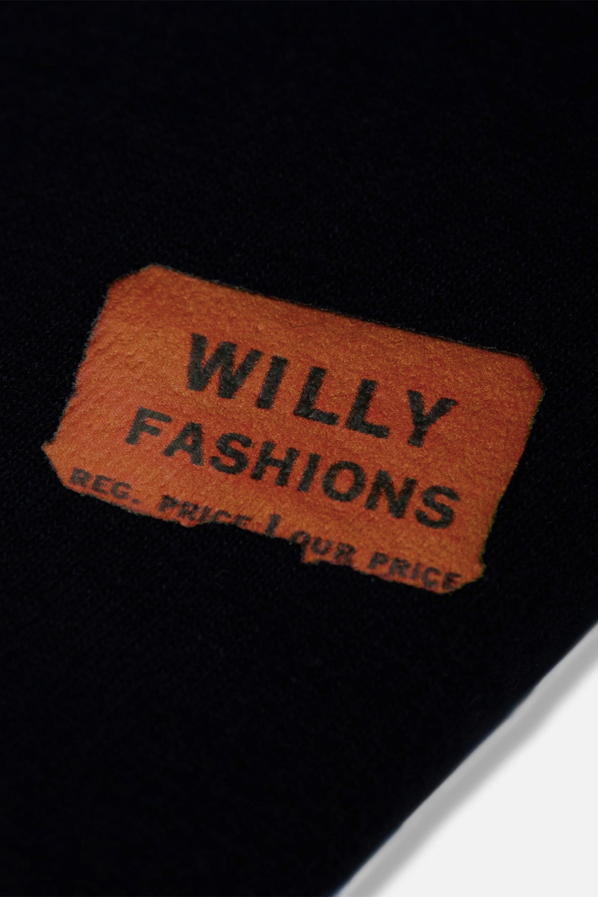WILLY CHAVARRIA | WILLY LECHE EASY TEE