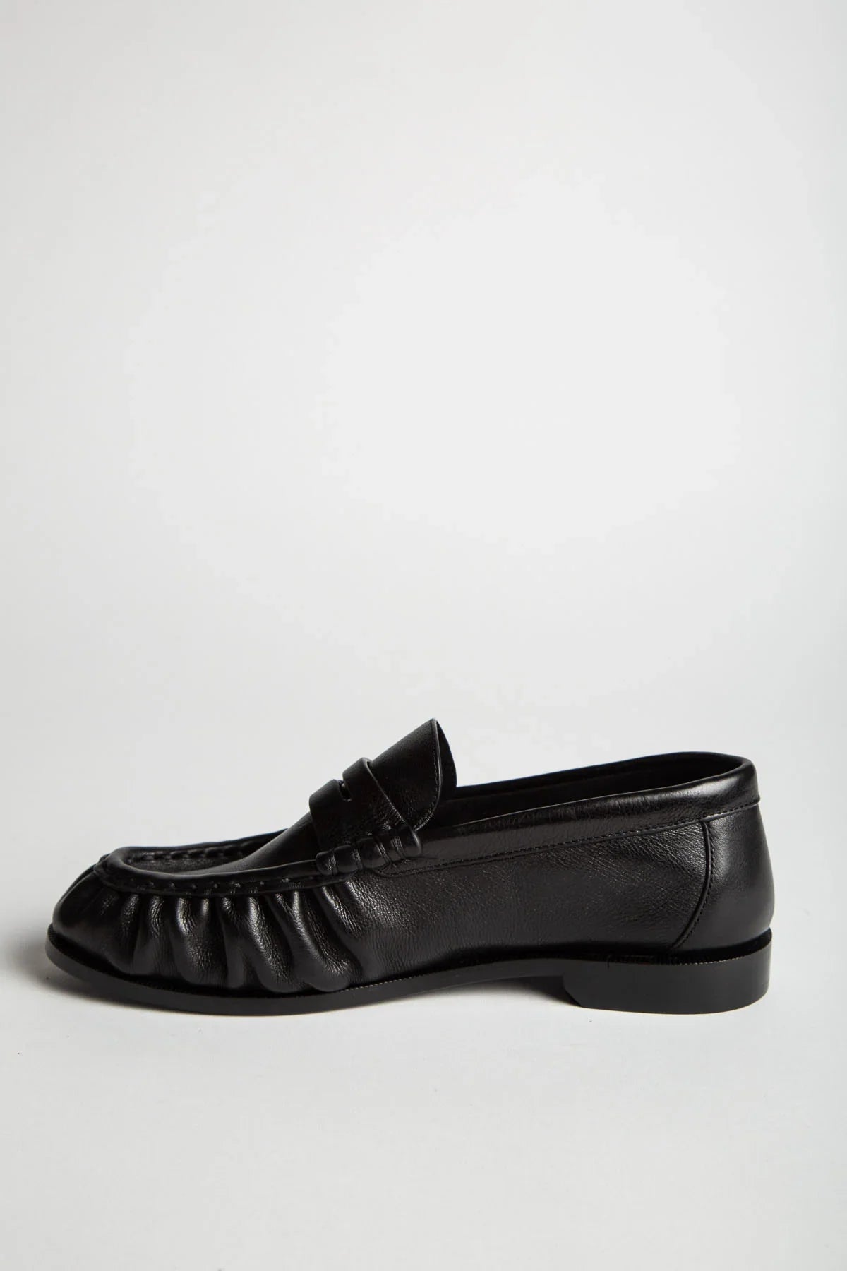 SAINT LAURENT | LE LOAFER SUPPLE IN MATTE LEATHER