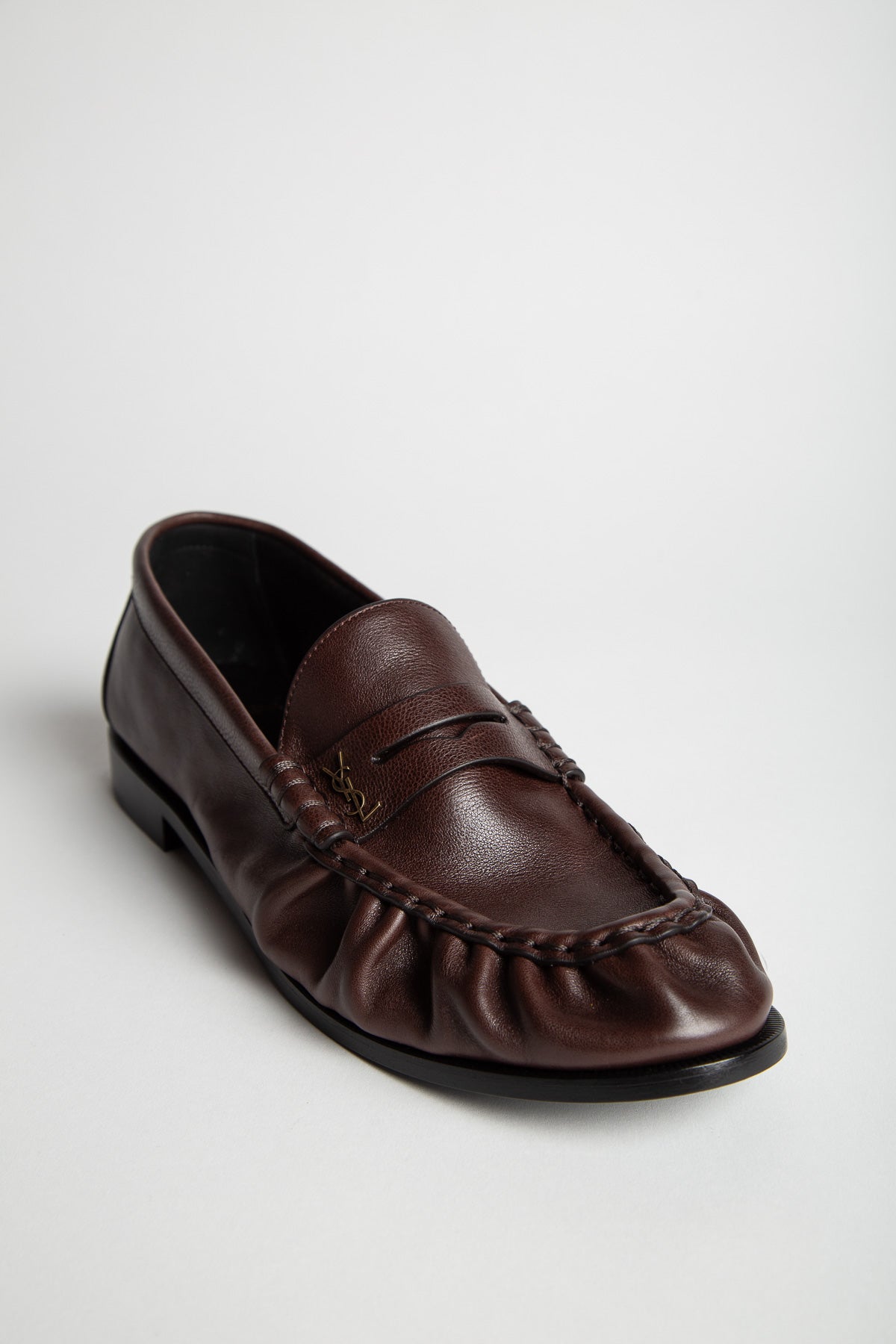 SAINT LAURENT | LE LOAFER SUPPLE IN MATTE LEATHER