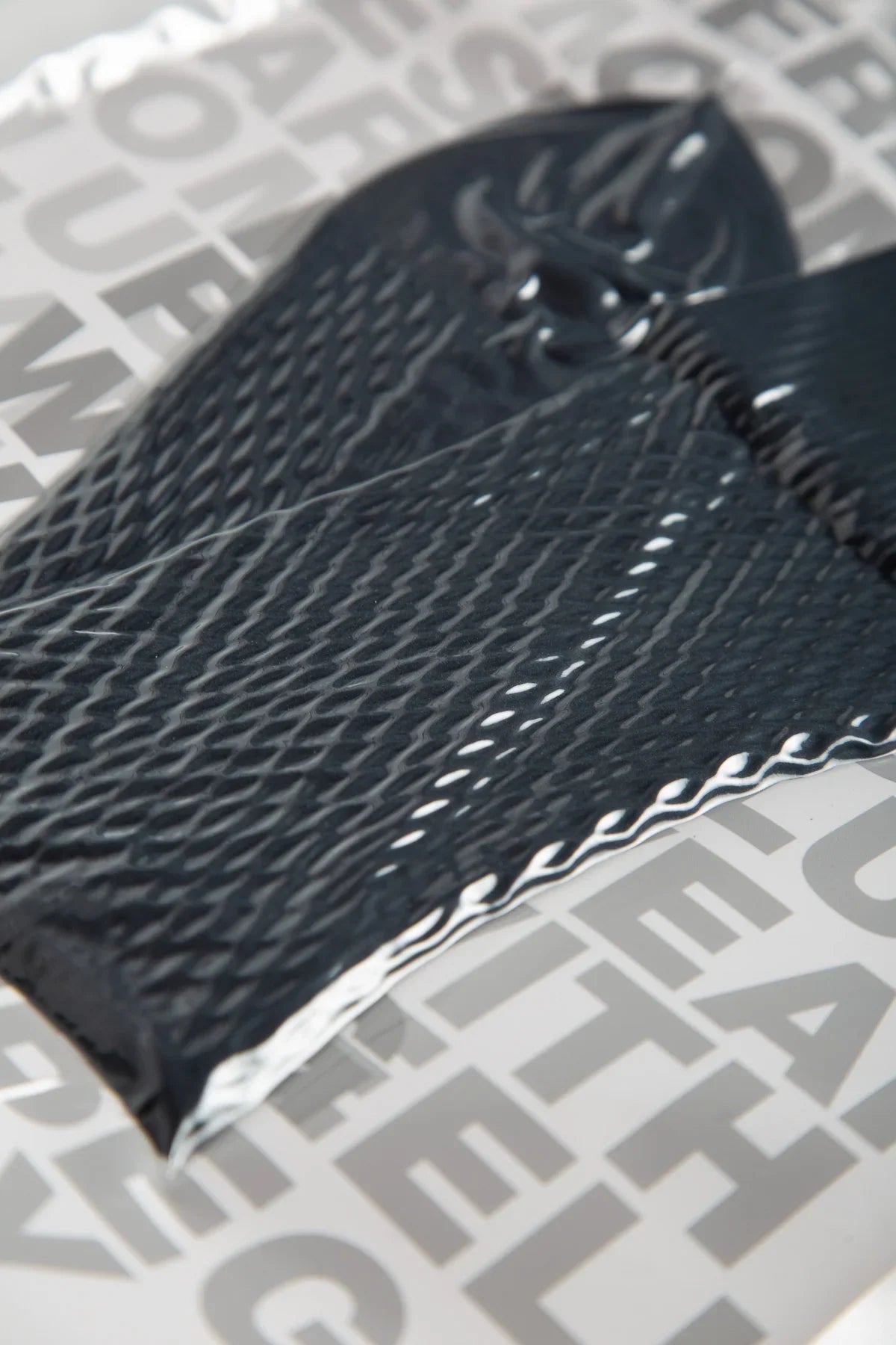 COMME DES GARCONS HOMME PLUS | NYLON MESH SOCKS
