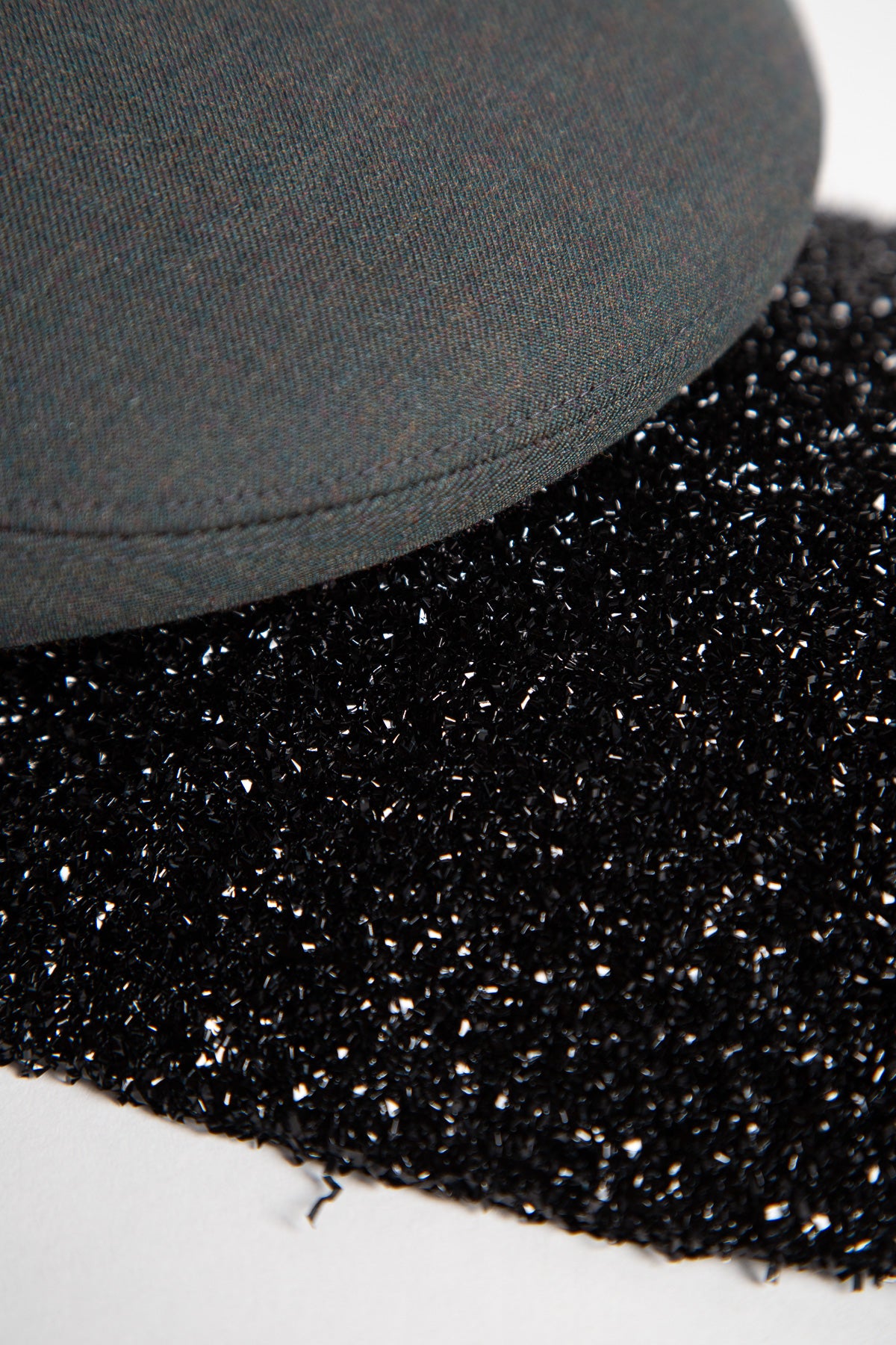 COMME DES GARCONS HOMME PLUS | OVERSIZED HAT #2