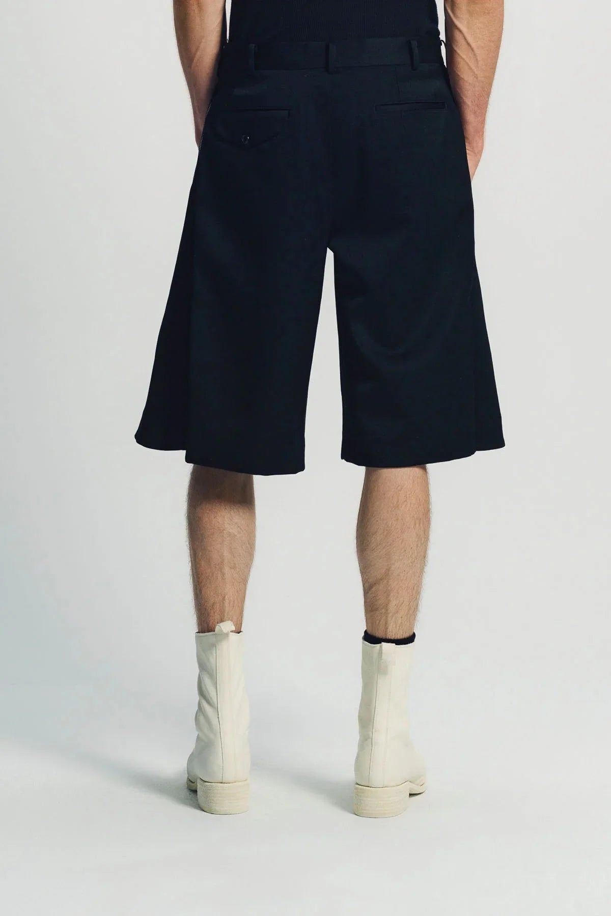 COMME DES GARCONS HOMME PLUS | SIDE ZIP SHORTS