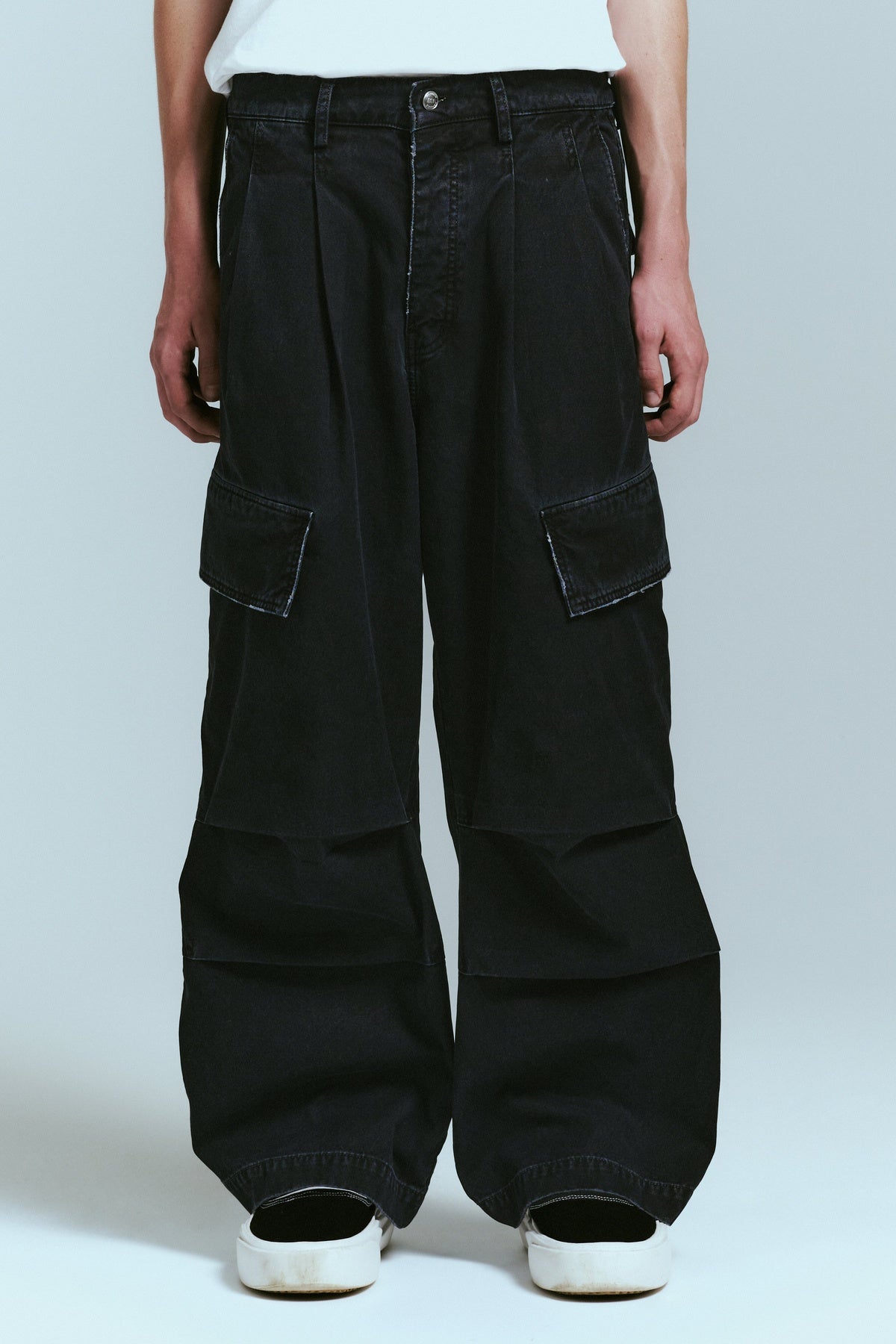 NAHMIAS | WASHED OVERSIZED CARGO PANTS