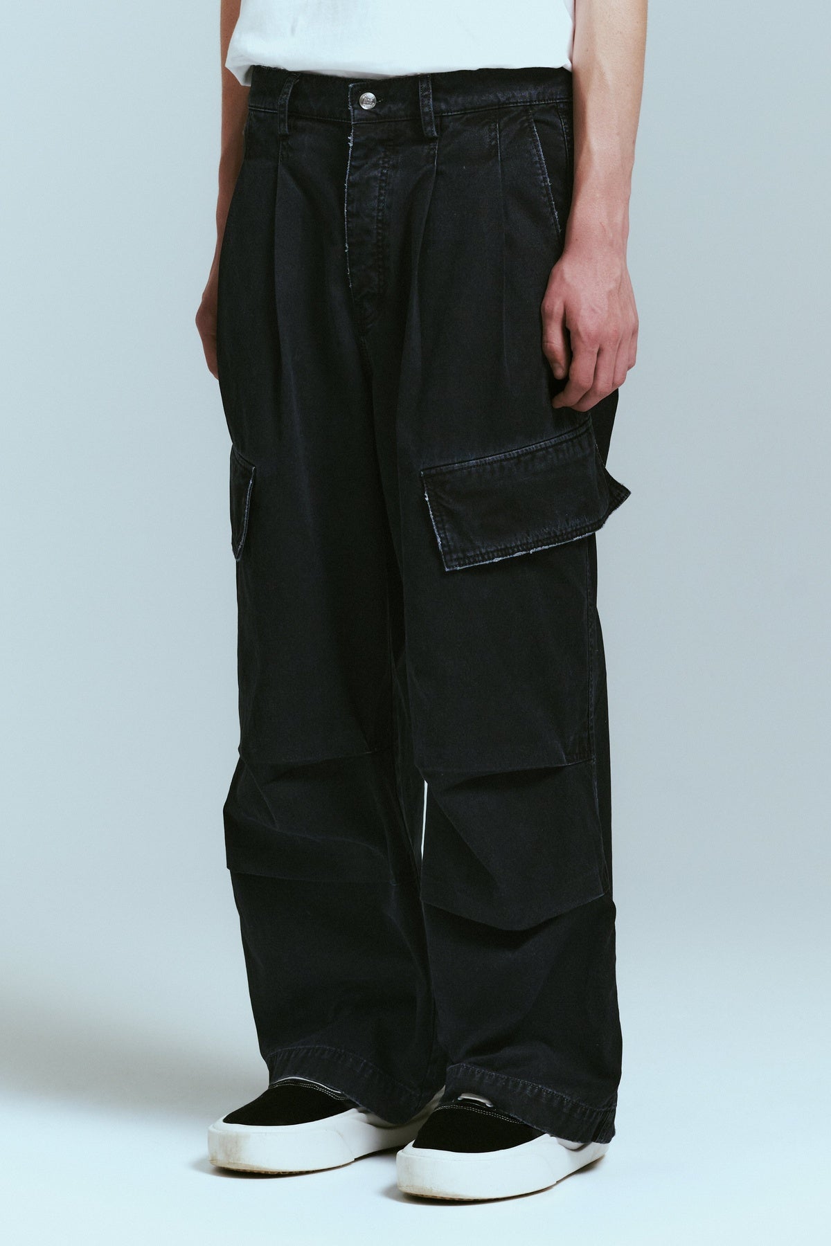 NAHMIAS | WASHED OVERSIZED CARGO PANTS