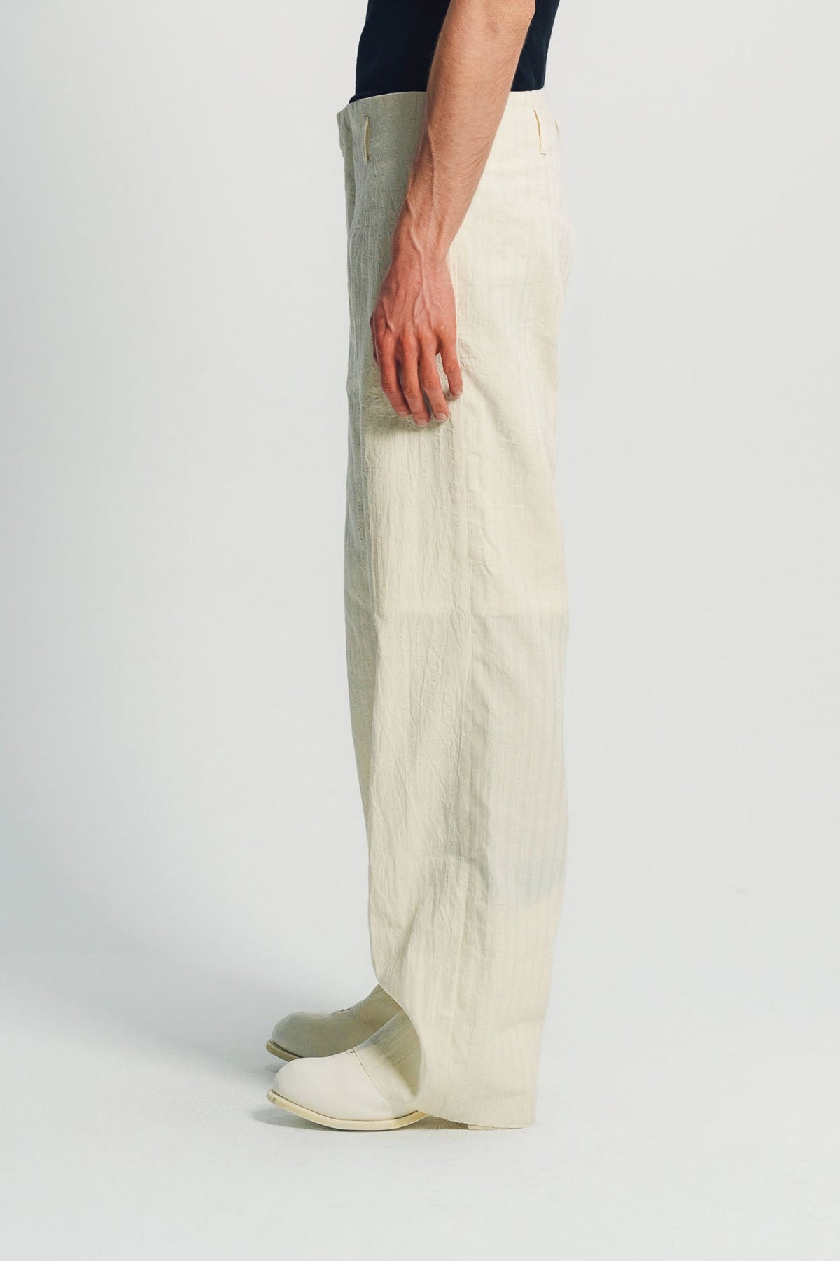 K'ANG | STRAIGHT FIT TROUSERS