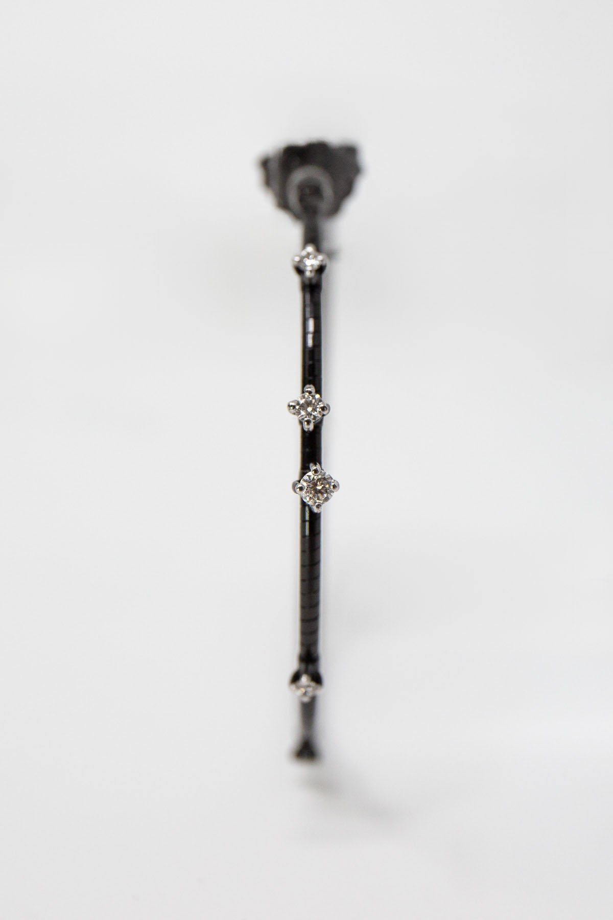 MATTIA CIELO | BLACK GOLD 12 DIAMOND HOOP EARRINGS