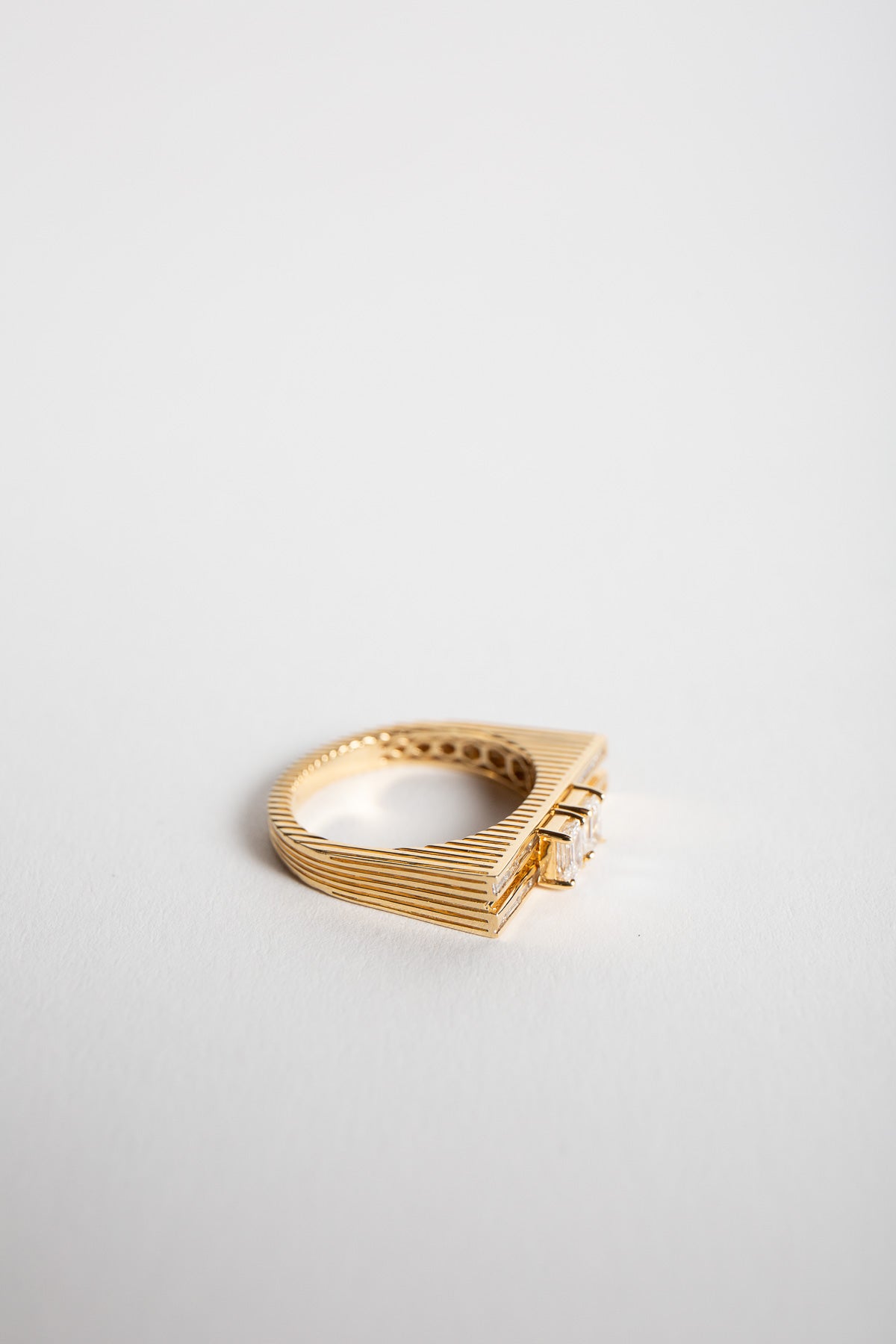 LORAIDA | BLADE DOUBLE EMERALD & BAGUETTE RING