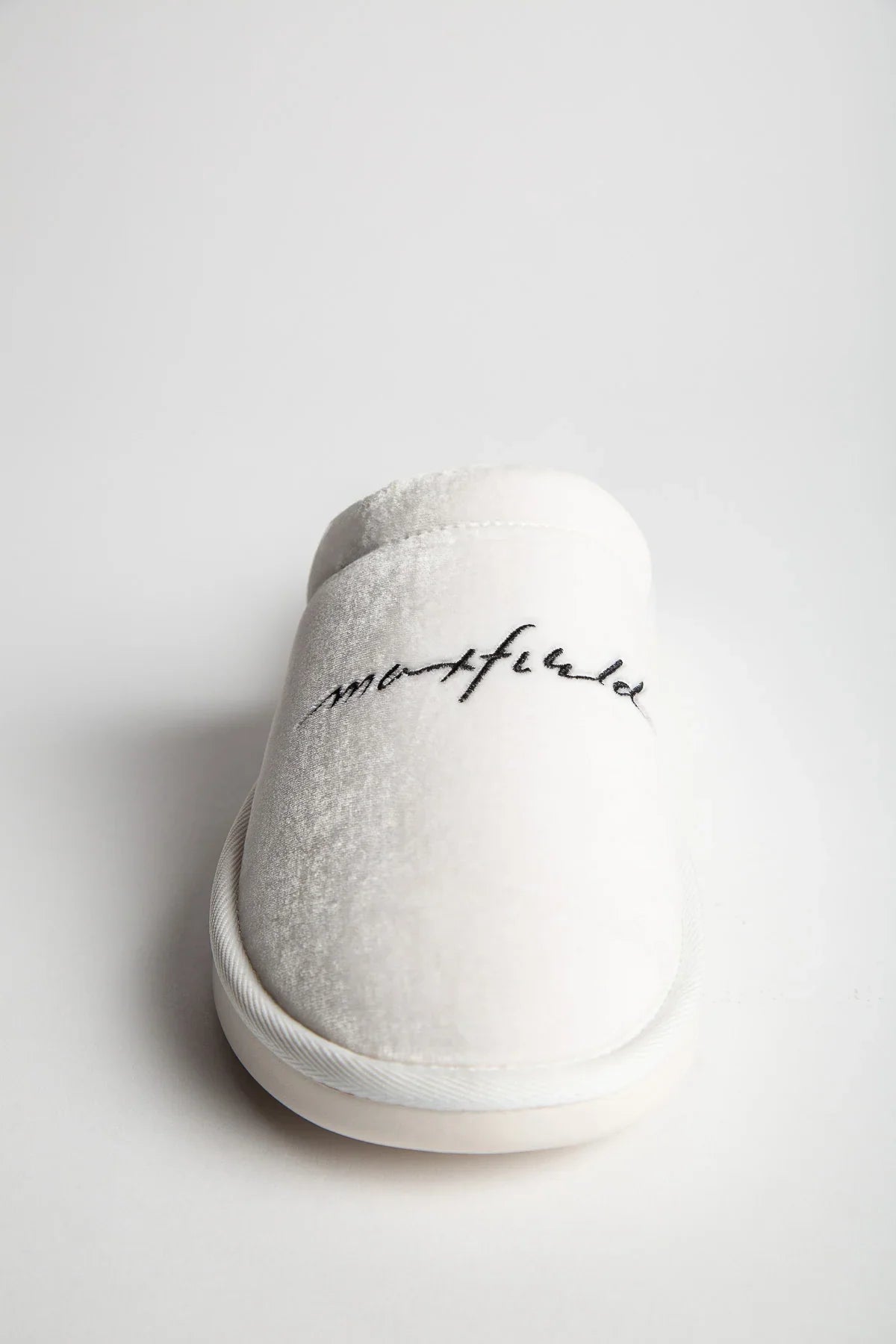 MAXFIELD PRIVATE COLLECTION | WHITE MAXFIELD SLIPPERS