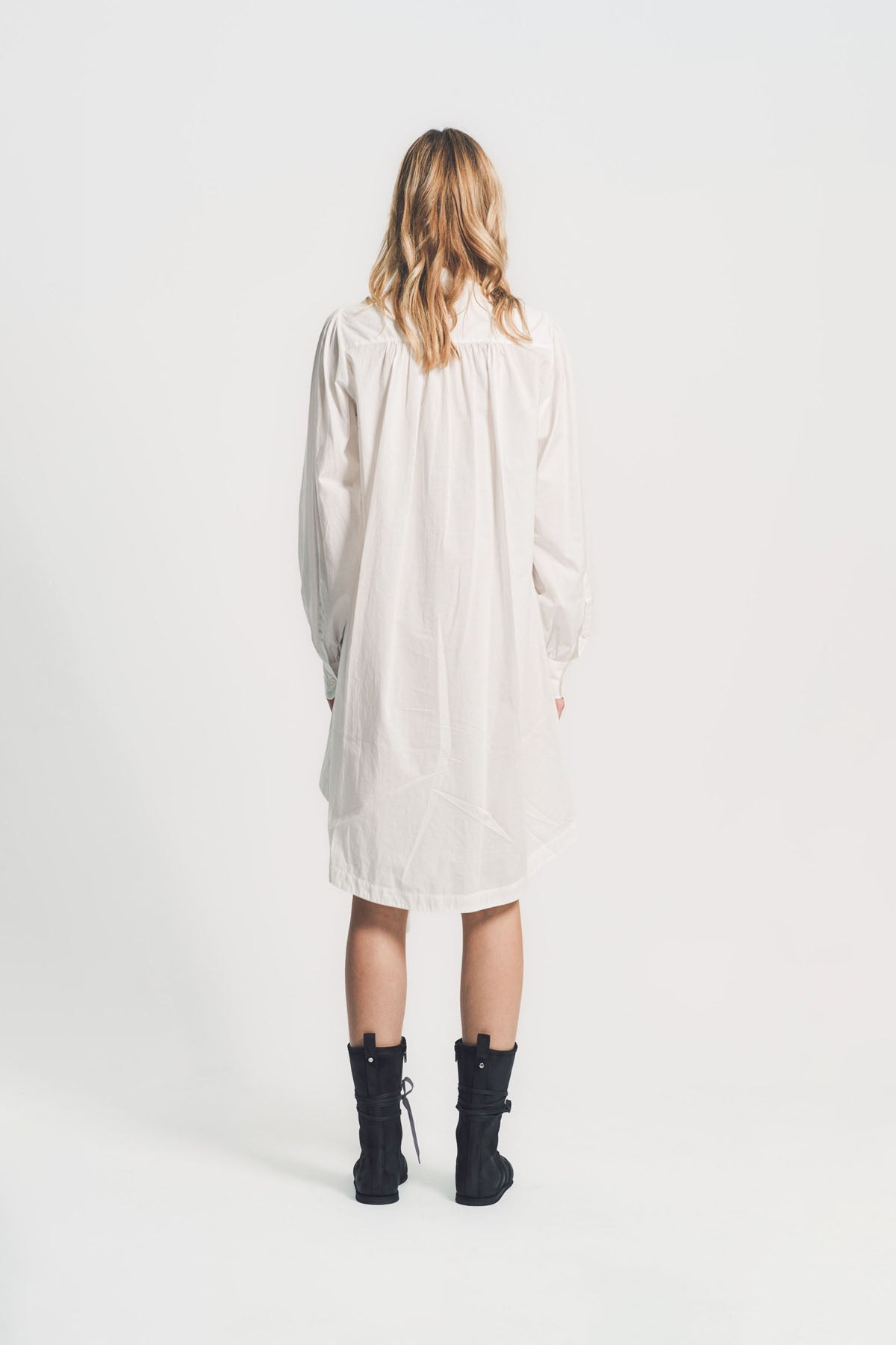 ANN DEMEULEMEESTER | DOT WRINKLED CROPPED LONG SLEEVE TOP