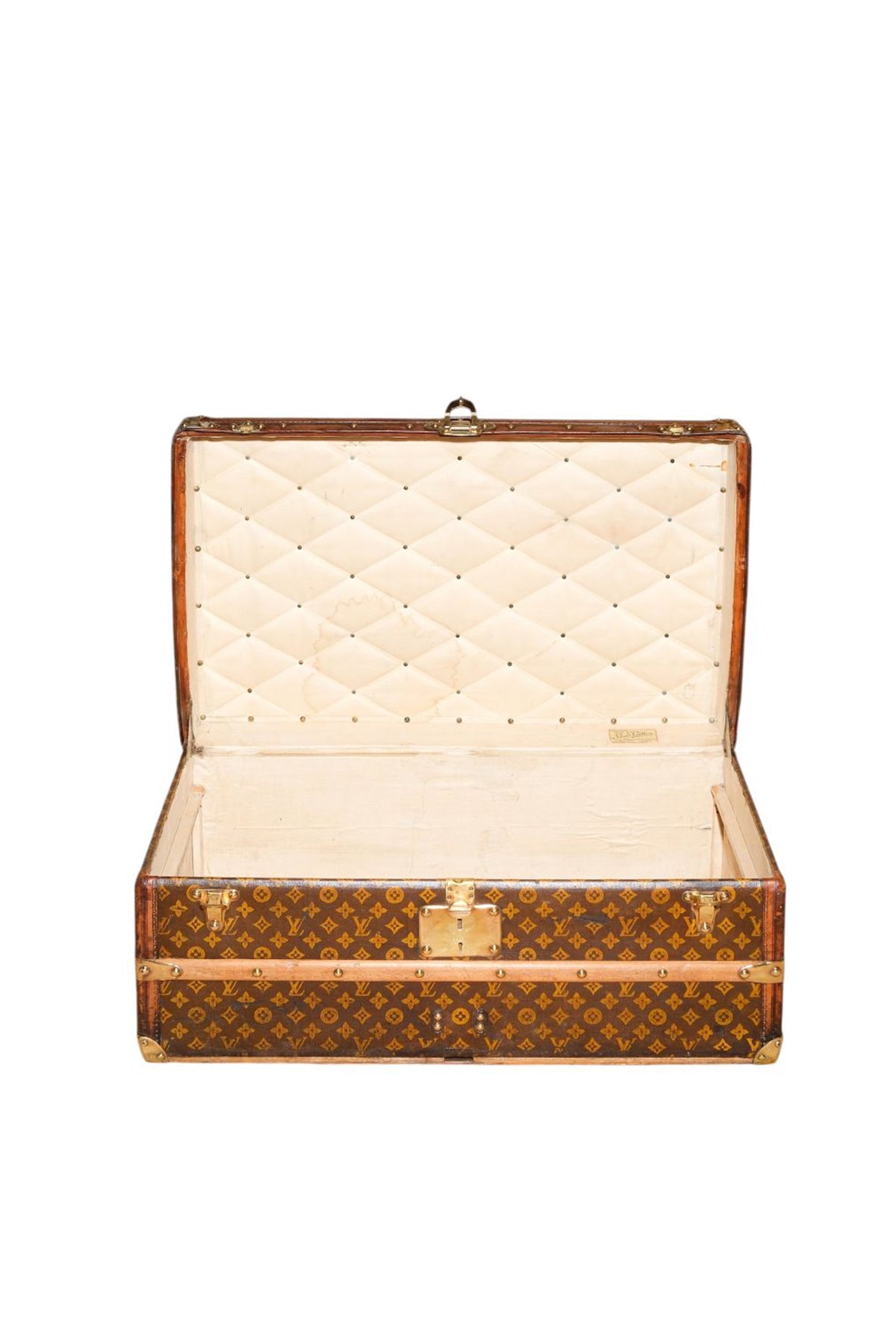 BAGGAGE COLLECTION | LOUIS VUITTON CABIN TRUNK, CIRCA 1910