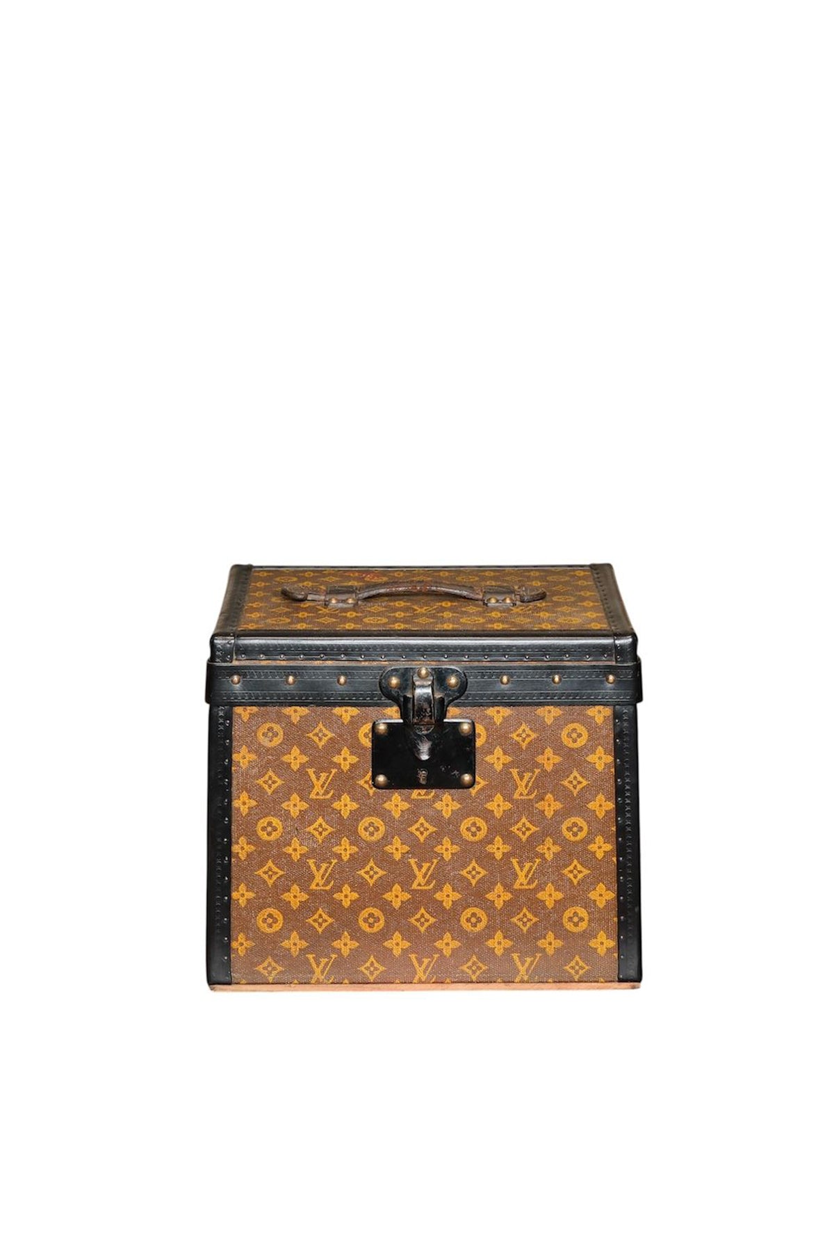 BAGGAGE COLLECTION | LOUIS VUITTON HATS TRUNK C.1910