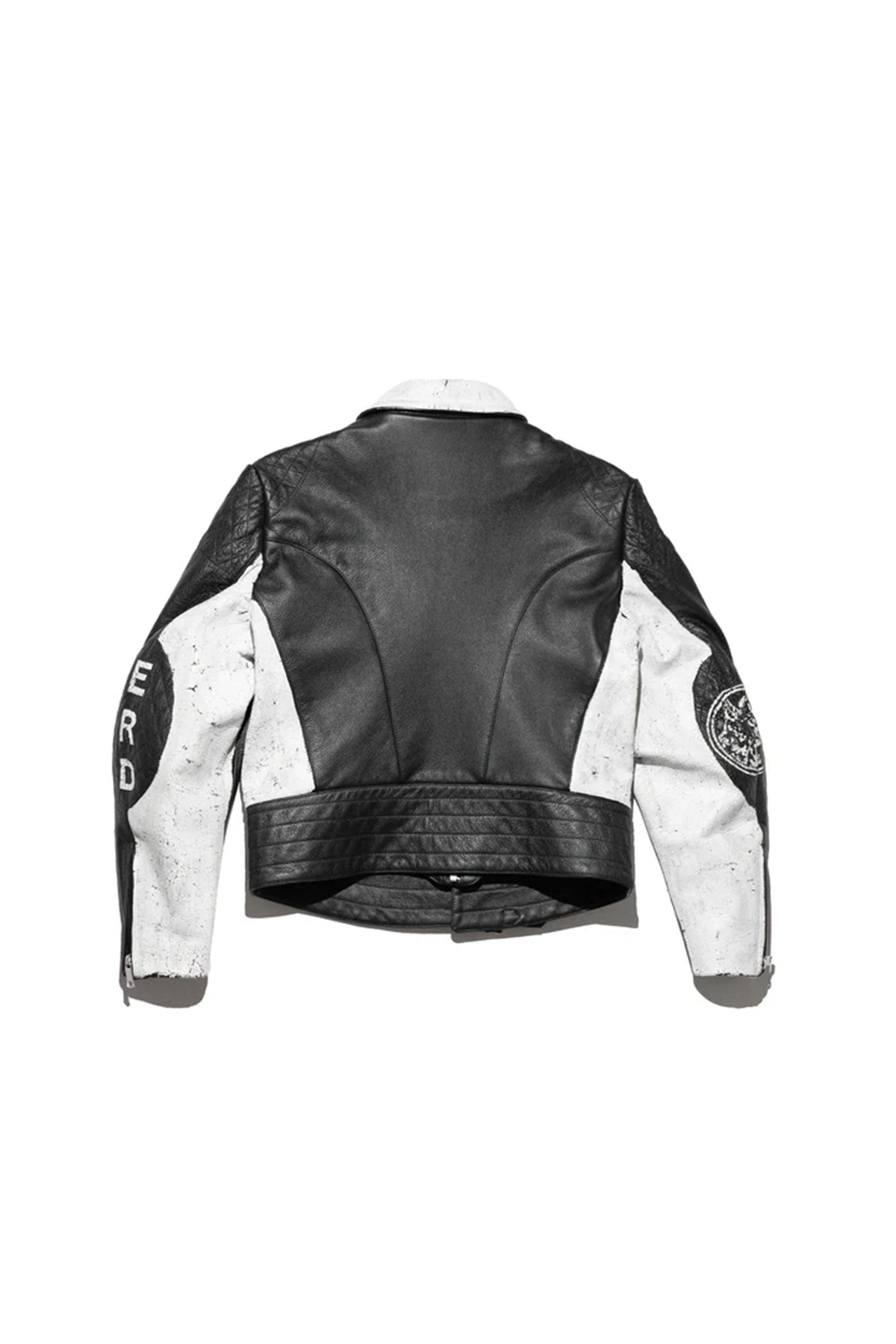 ENFANTS RICHES DÉPRIMÉS | DOG IN RESTRAINT LEATHER JACKET