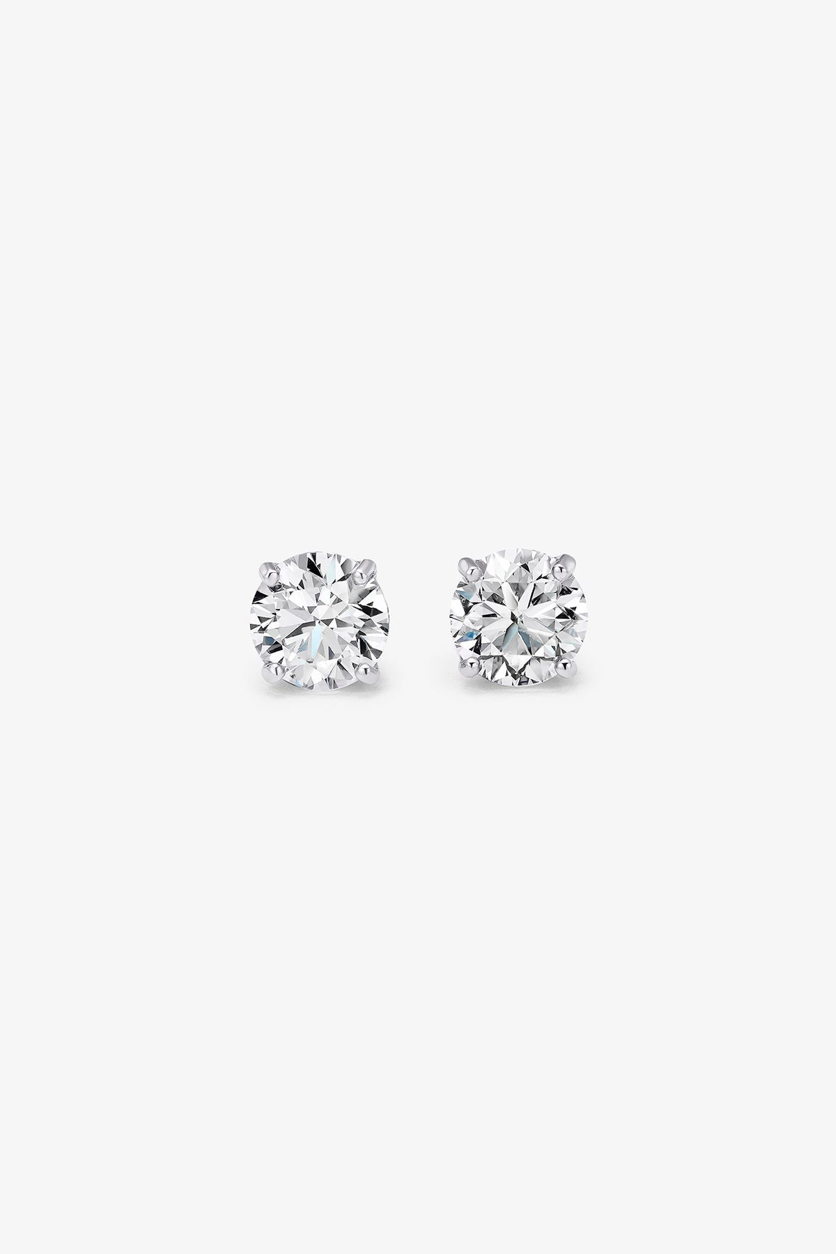 ALEX MOSS | WHITE GOLD STUD EARRINGS 1.0CT