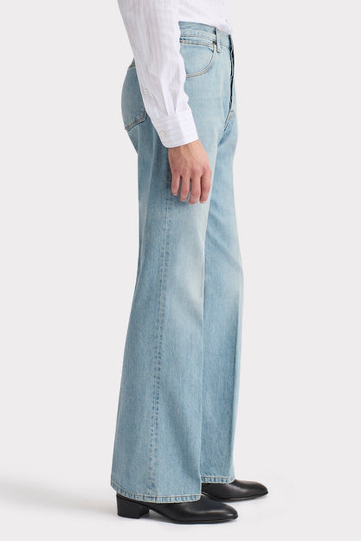 HUSBANDS | FLARED JEAN