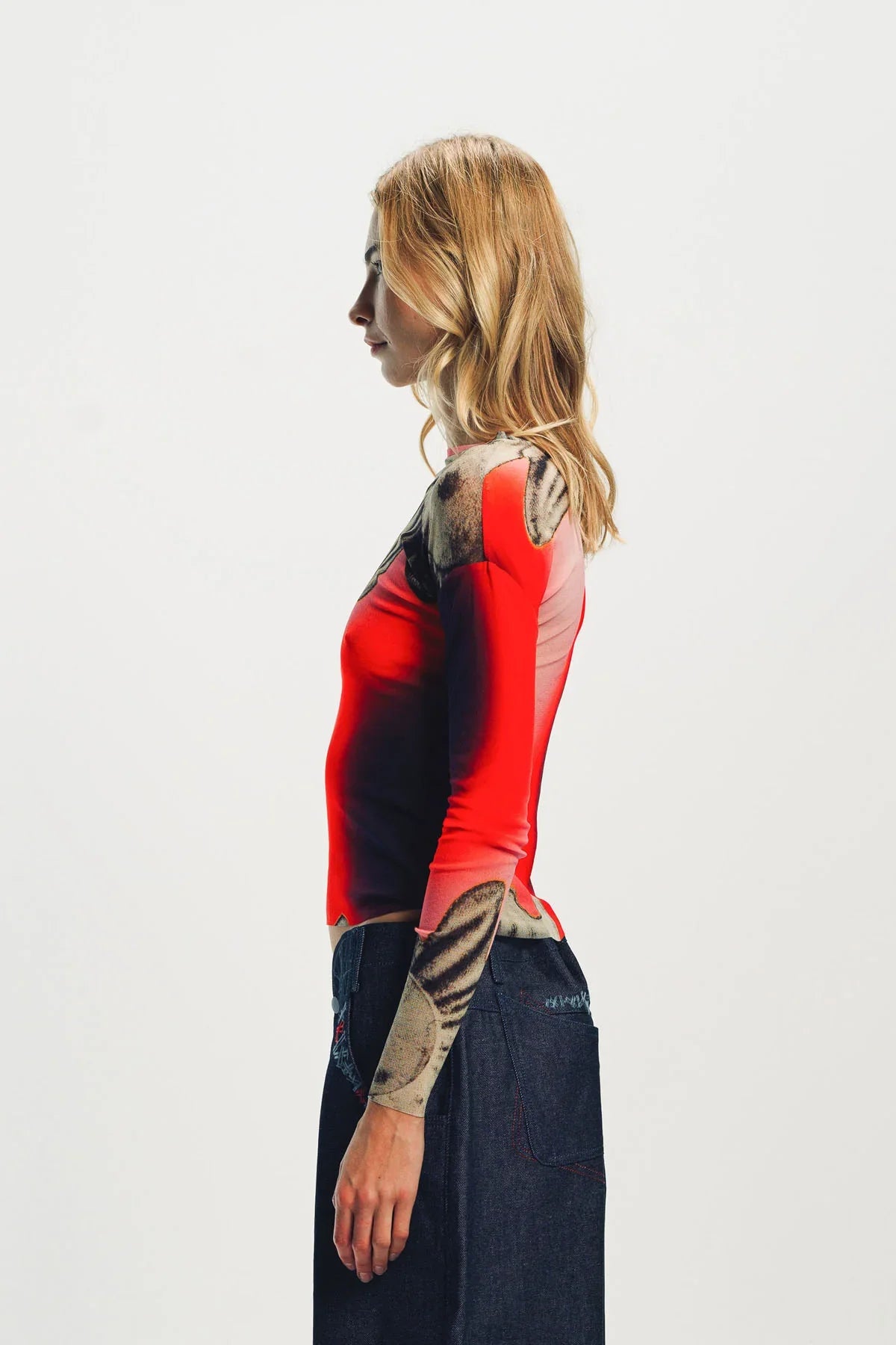 PAULA CANOVAS DEL VAS | ACID FLOWER MESH TOP