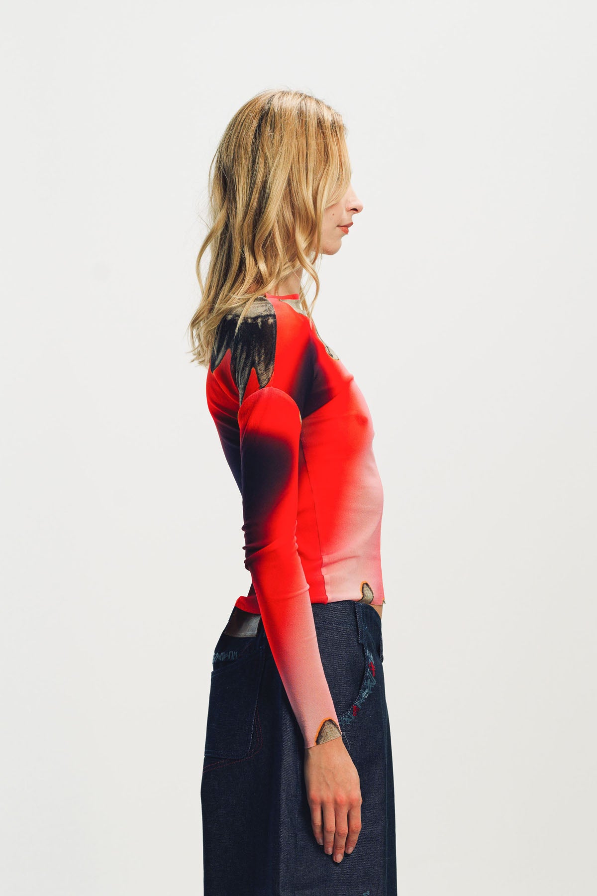 PAULA CANOVAS DEL VAS | ACID FLOWER MESH TOP