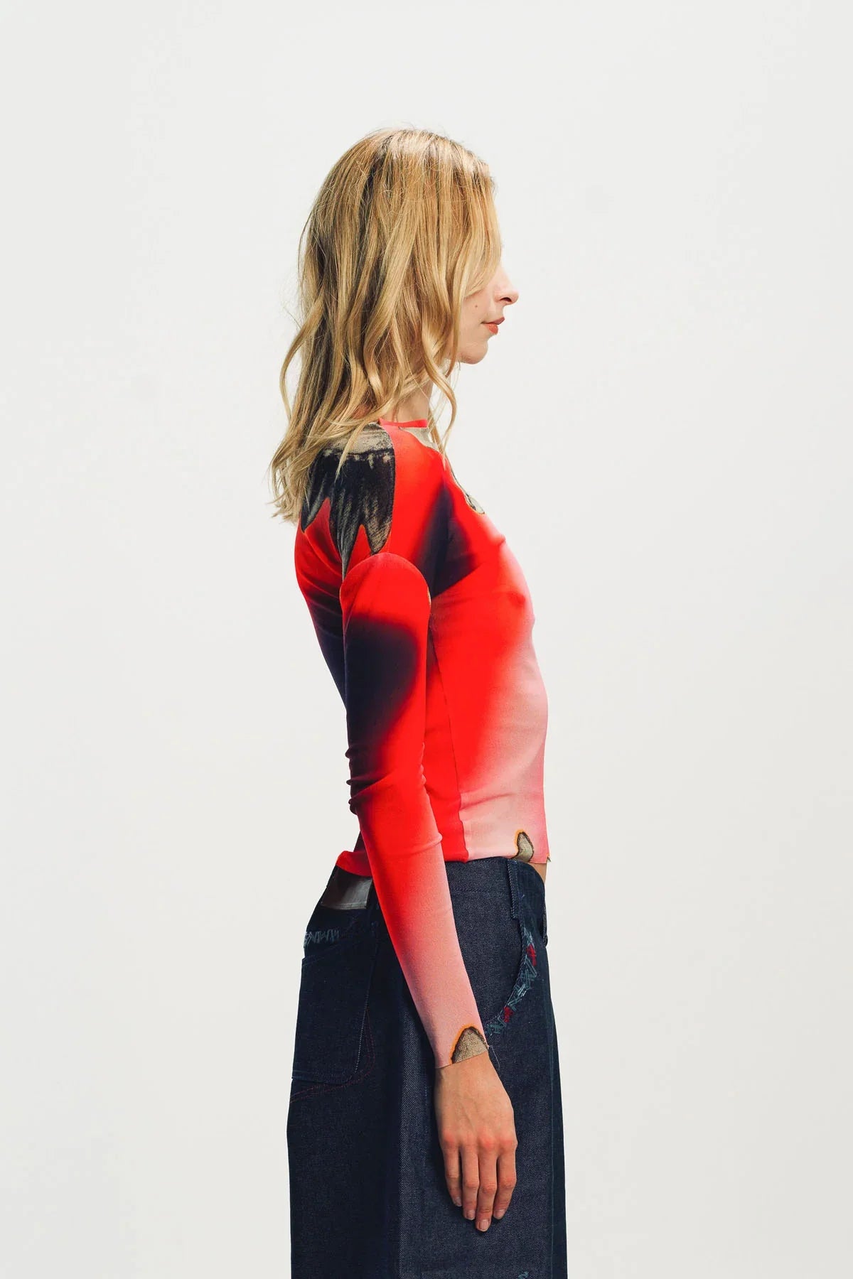 PAULA CANOVAS DEL VAS | ACID FLOWER MESH TOP