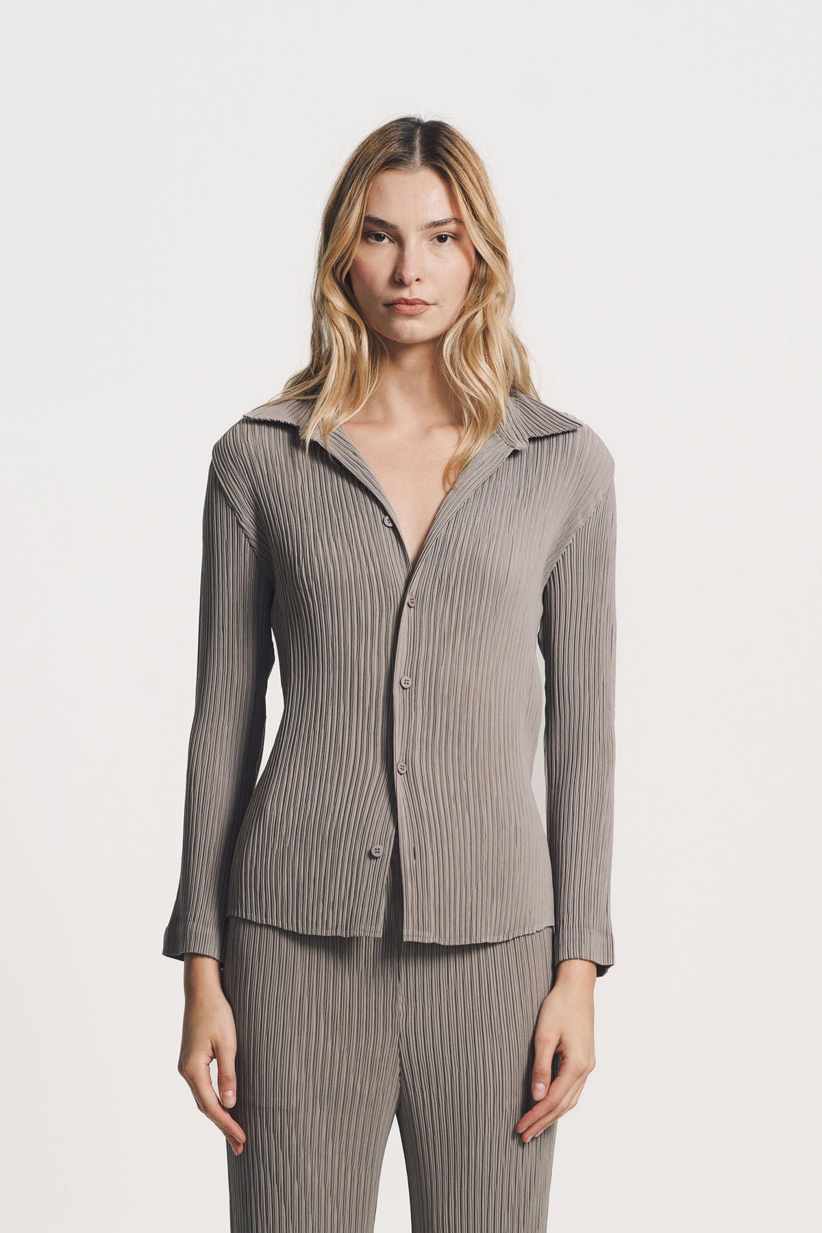 ISSEY MIYAKE | HATCHING PLEATS SHIRT