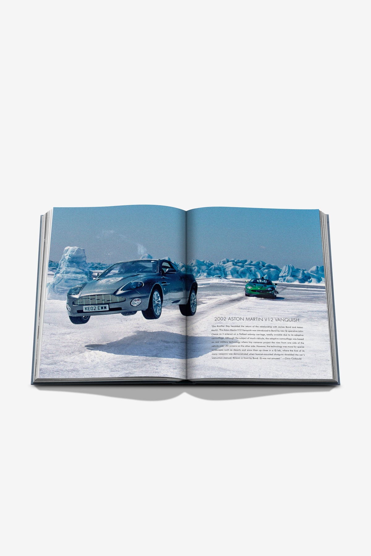 ASSOULINE | JAMES BOND CARS