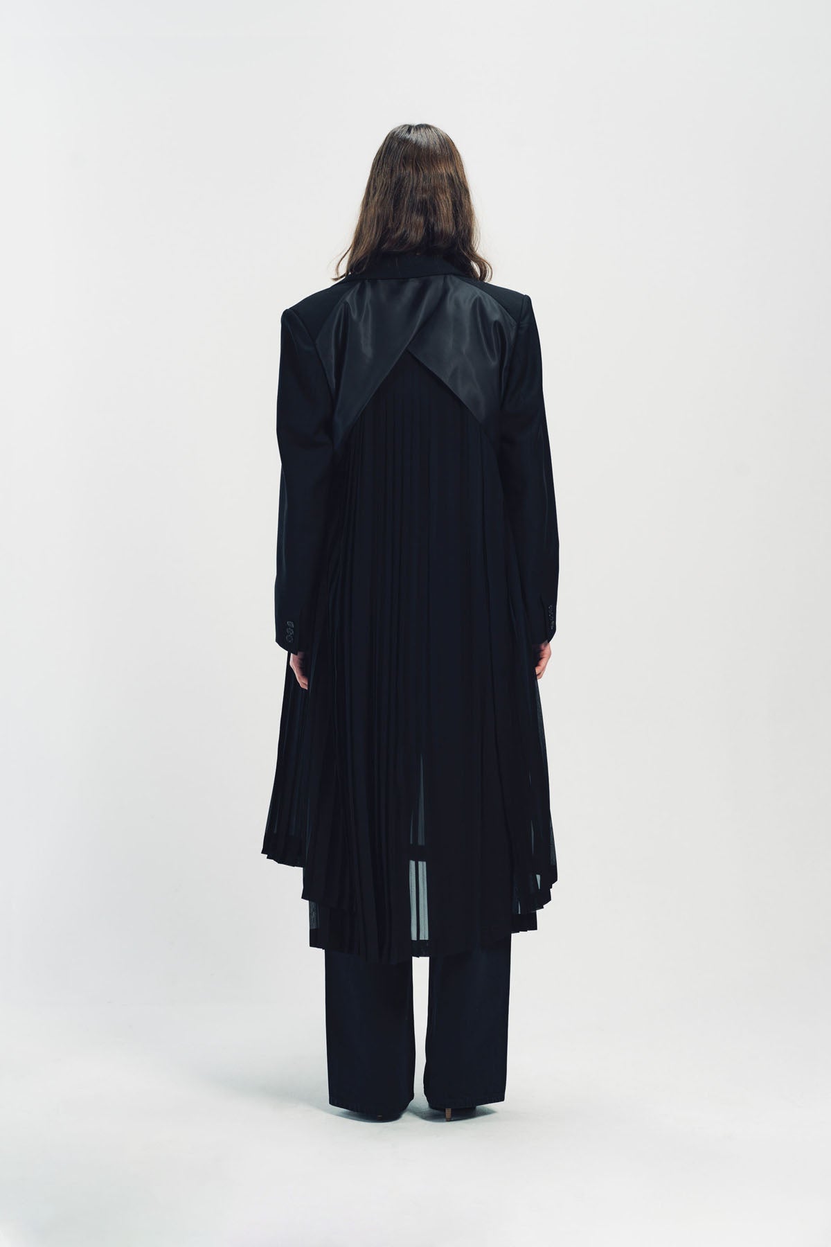 NOIR KEI NINOMIYA | MOHAIR X POLY PLEATED COAT