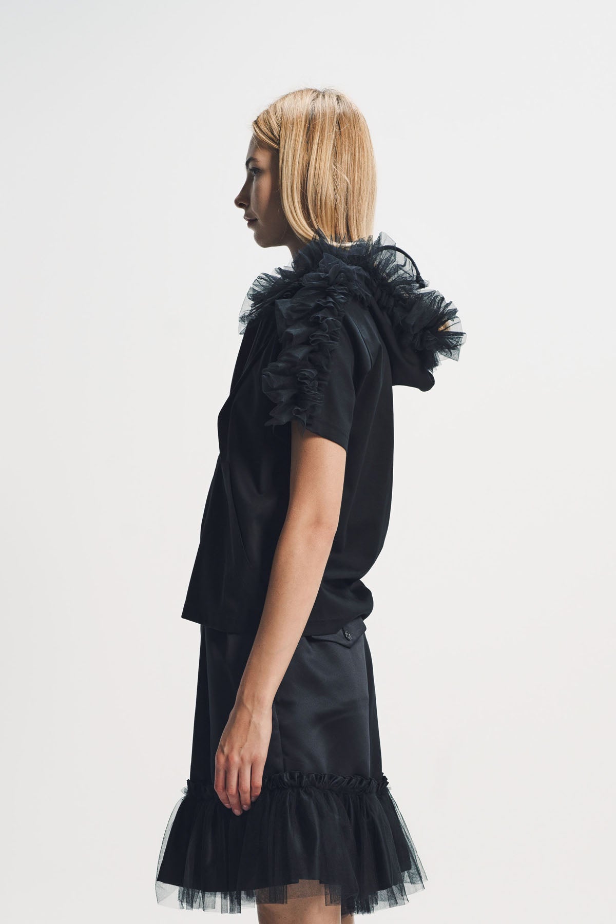 Noir Kei Ninomiya | Zip Tulle Short Sleeve Hoodie