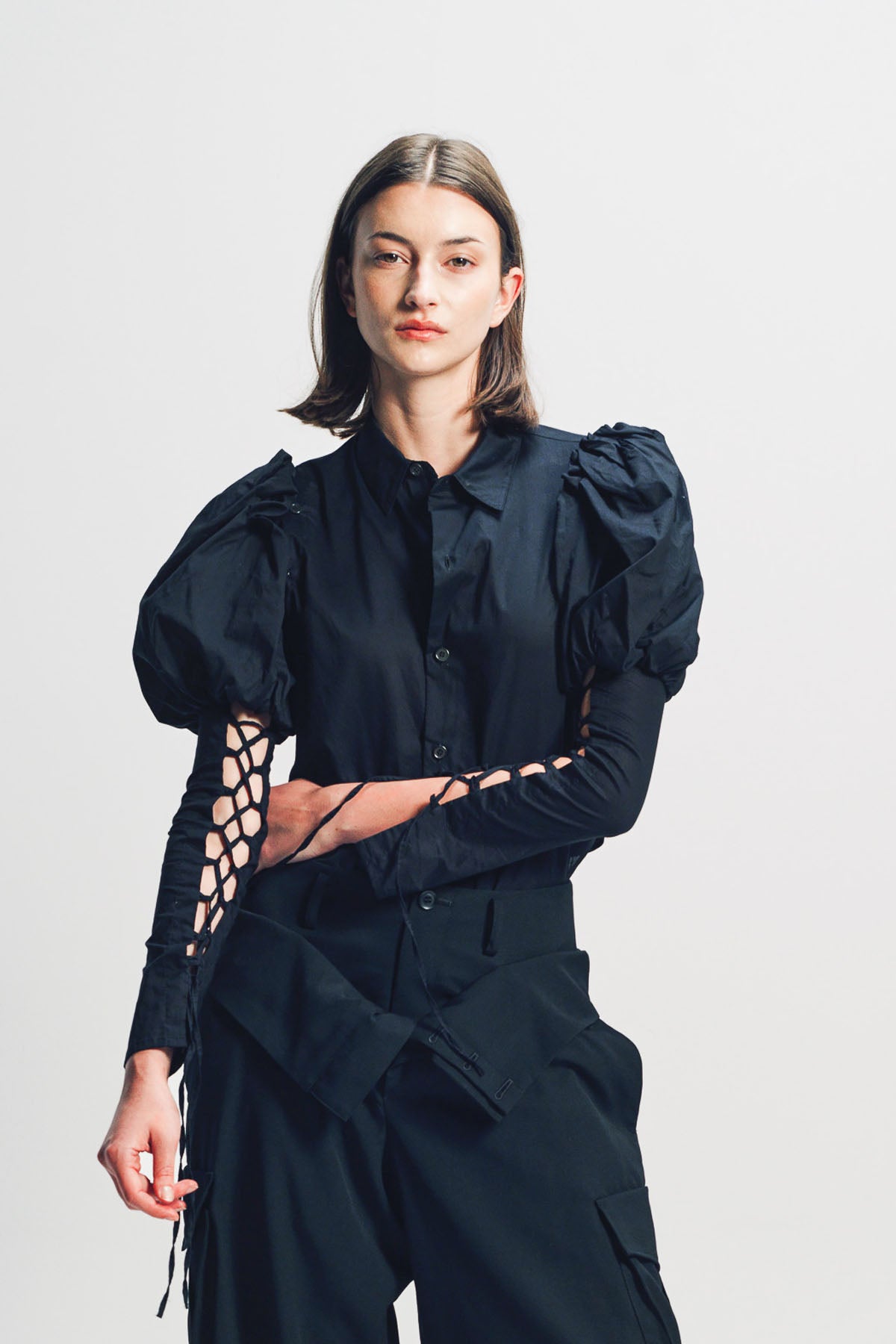 LIMI FEU | LAWN LACE UP SLEEVE BLOUSE