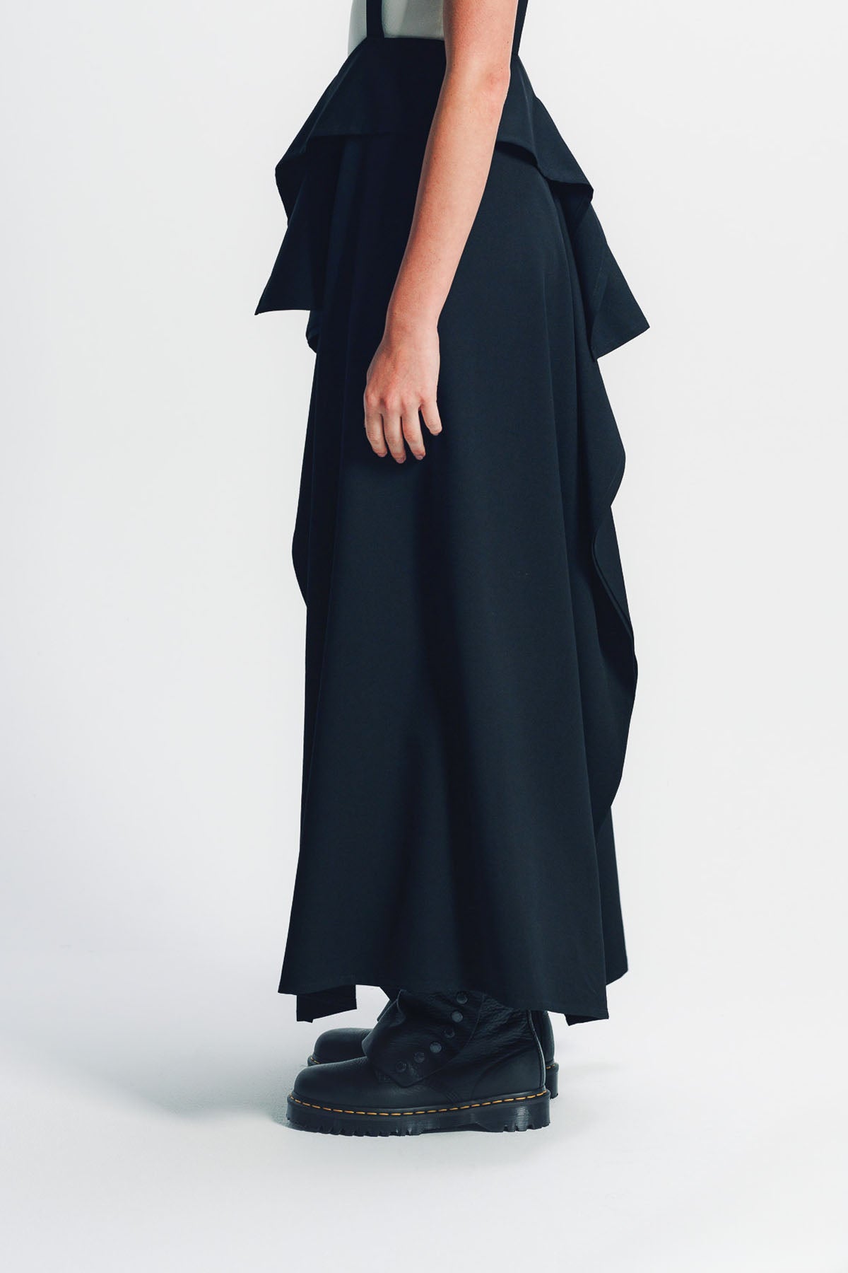 LIMI FEU | WOOL GABARDINE SQUARED SUSPENDER SKIRT