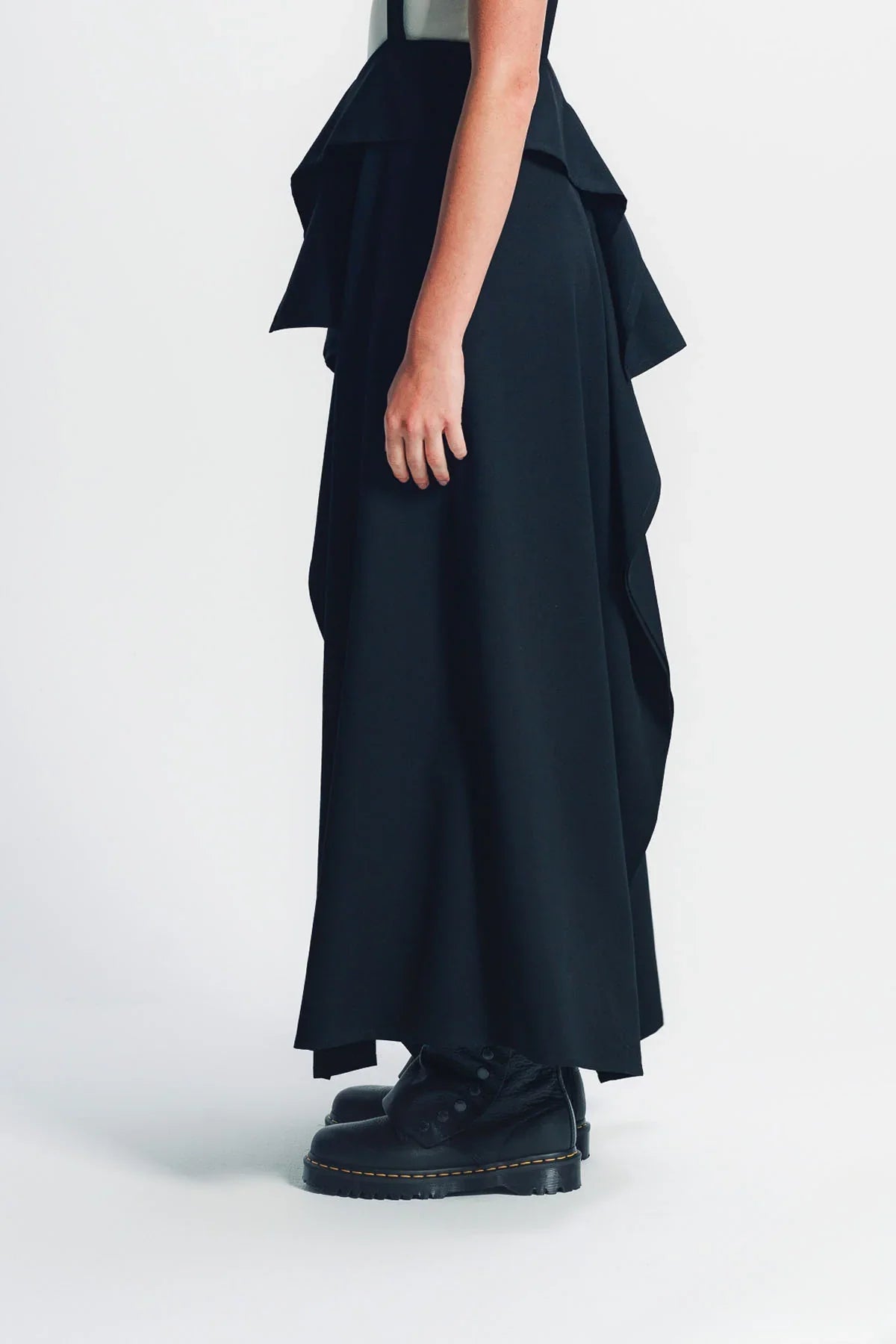 LIMI FEU | WOOL GABARDINE SQUARED SUSPENDER SKIRT