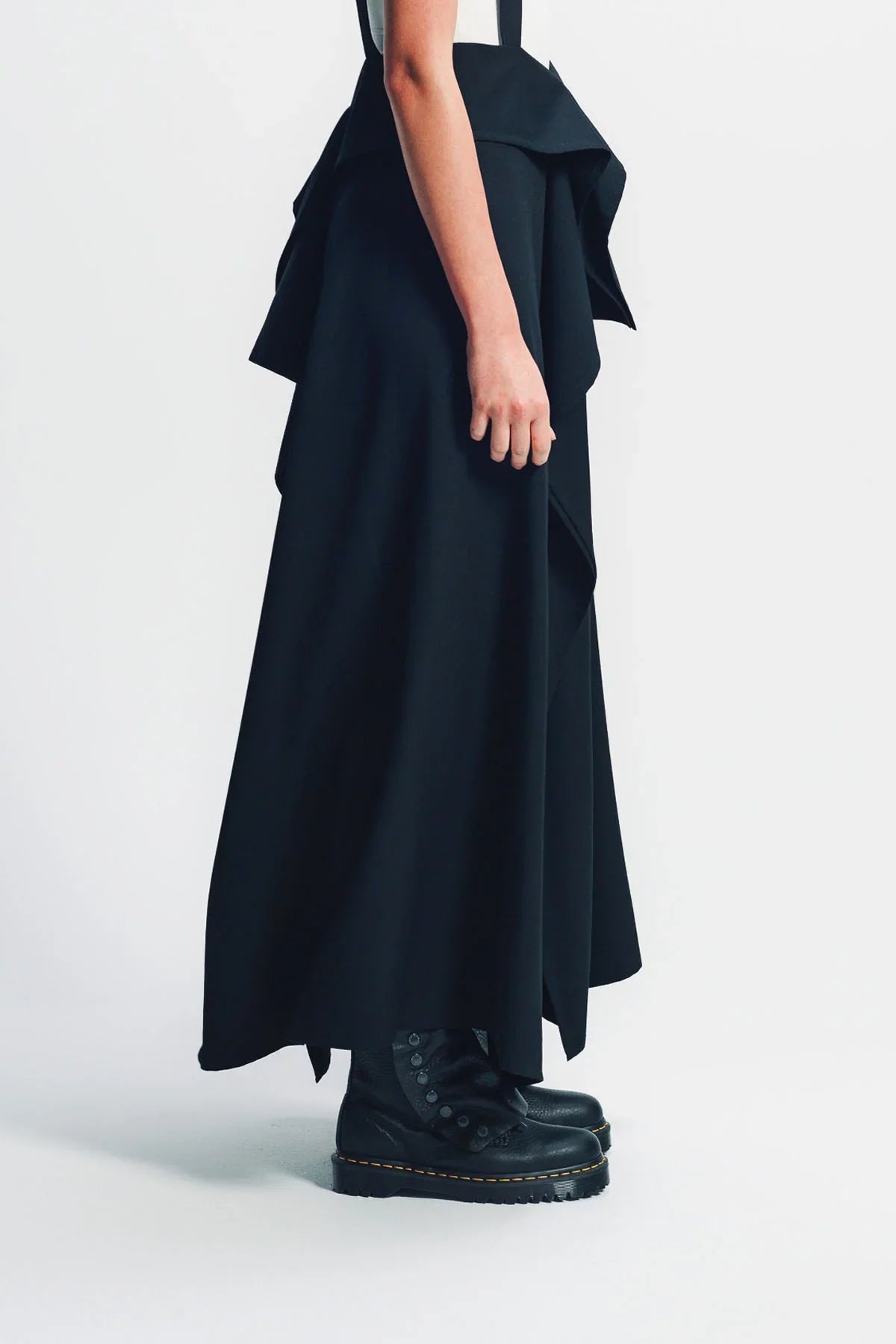 LIMI FEU | WOOL GABARDINE SQUARED SUSPENDER SKIRT