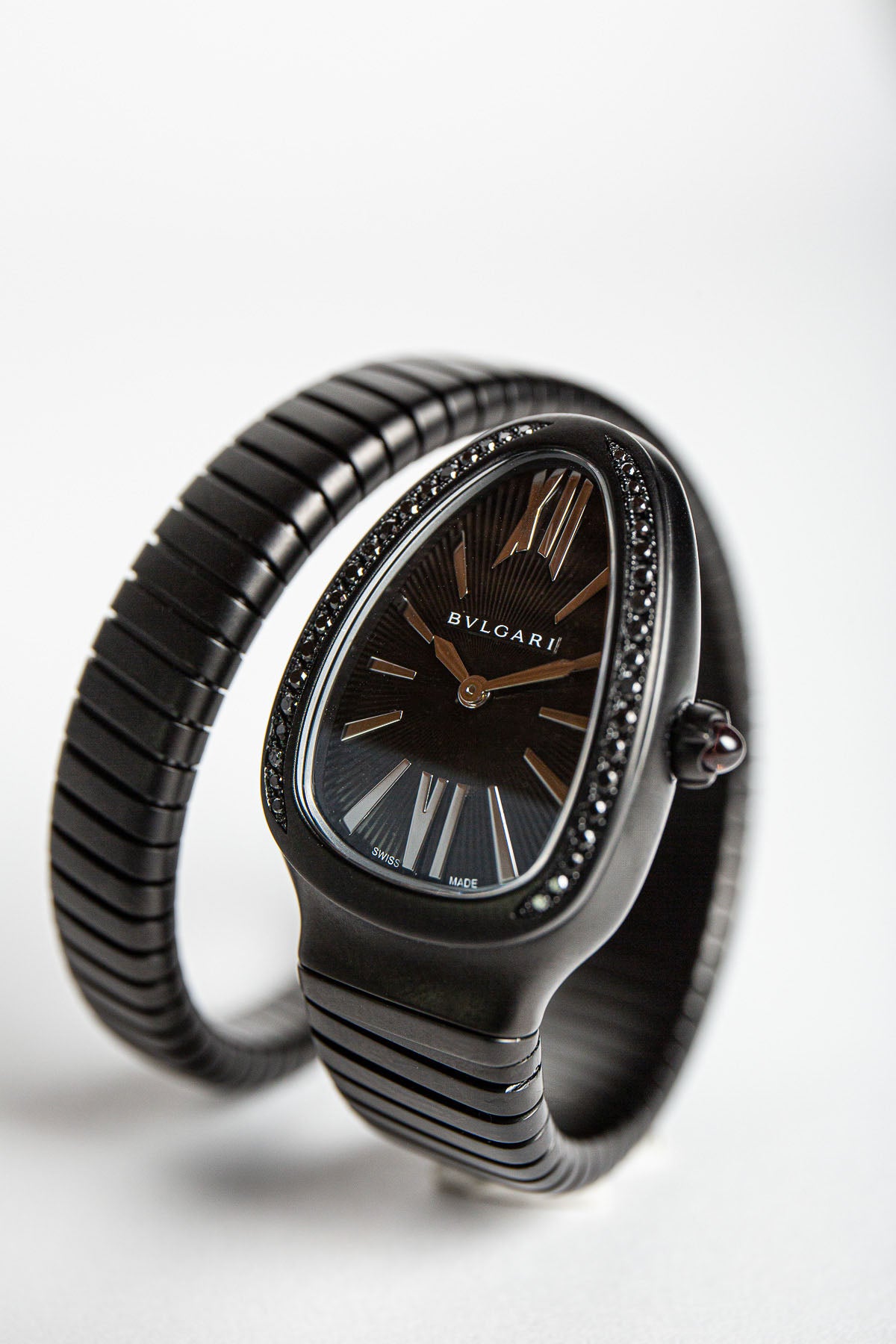 BULGARI | SERPENTI TUBOGAS WATCH WITH BLACK DIAMOND BEZEL