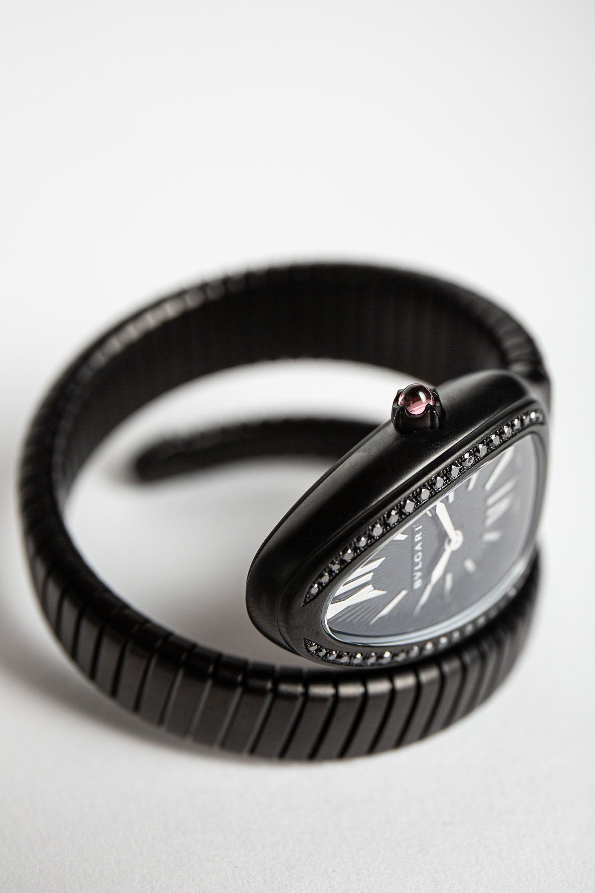 BULGARI | SERPENTI TUBOGAS WATCH WITH BLACK DIAMOND BEZEL