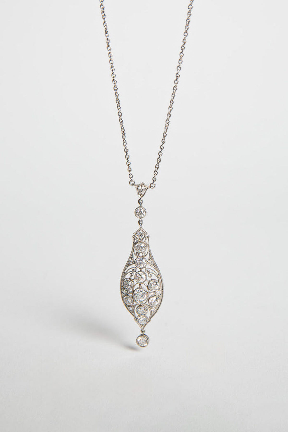MAXFIELD PRIVATE COLLECTION | VINTAGE EDWARDIAN DIAMOND NECKLACE