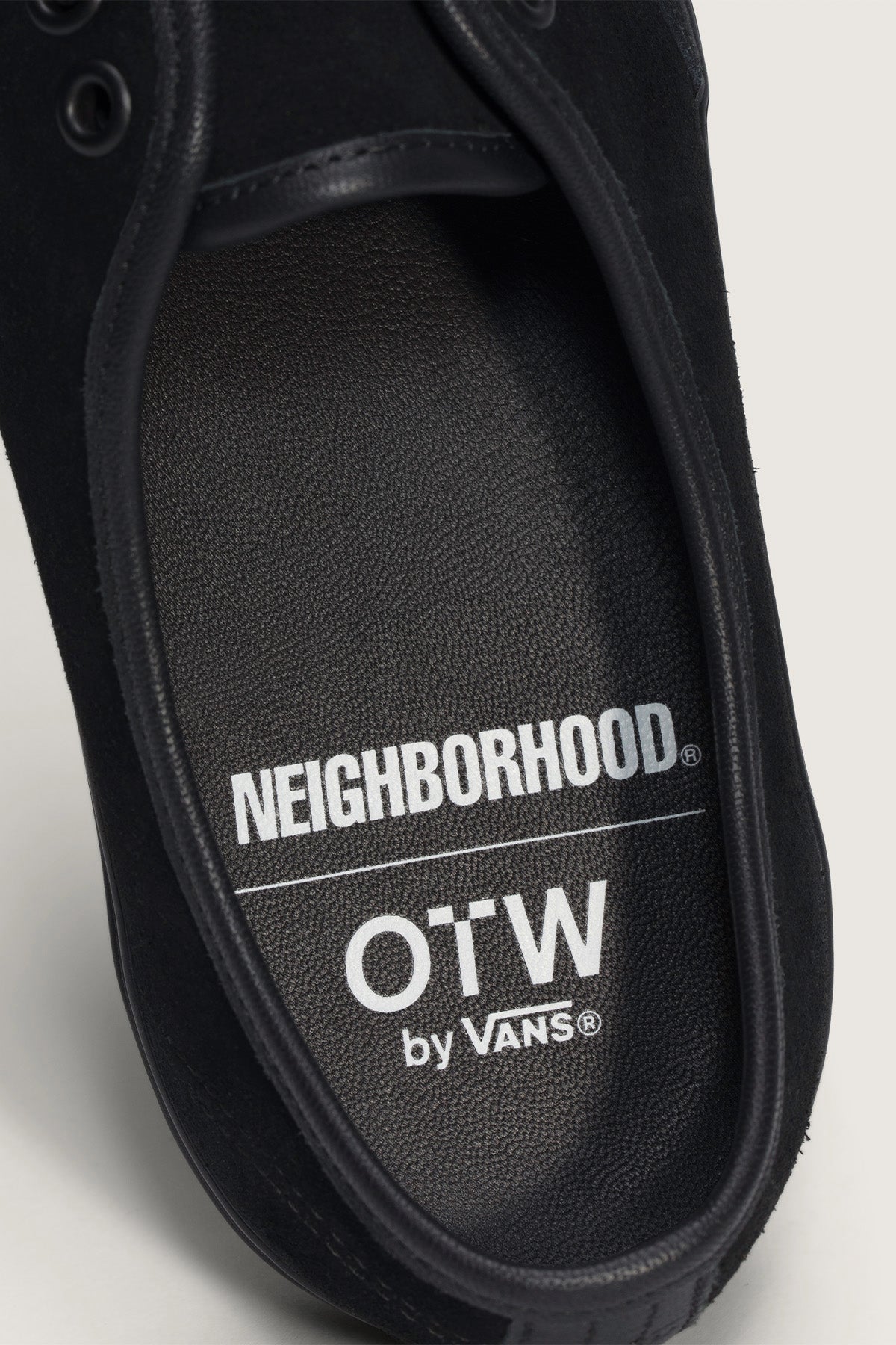 OTW by Vans | Vans x NEIGHBORHOOD OTW Authentic 44