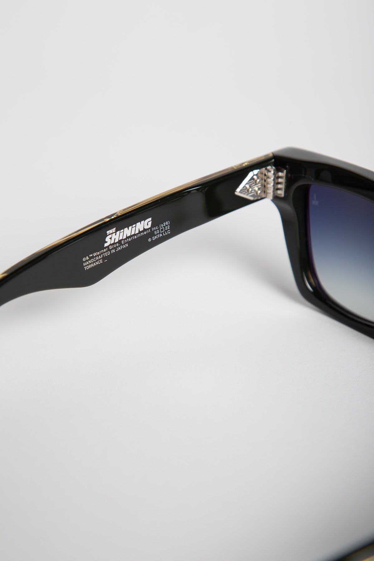 JACQUES MARIE MAGE | STANLEY KUBRICK: TORRANCE SUNGLASSES IN VIPER