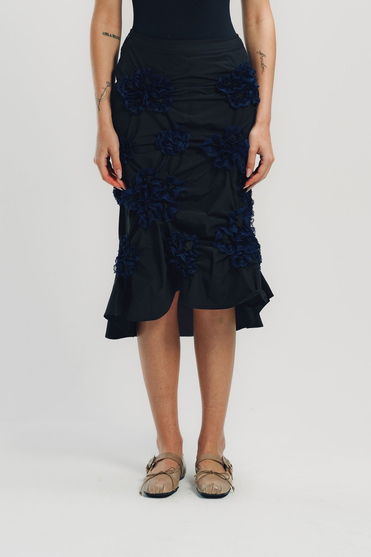 CAROLINE HU | ELASTIC RUCHING SKIRT