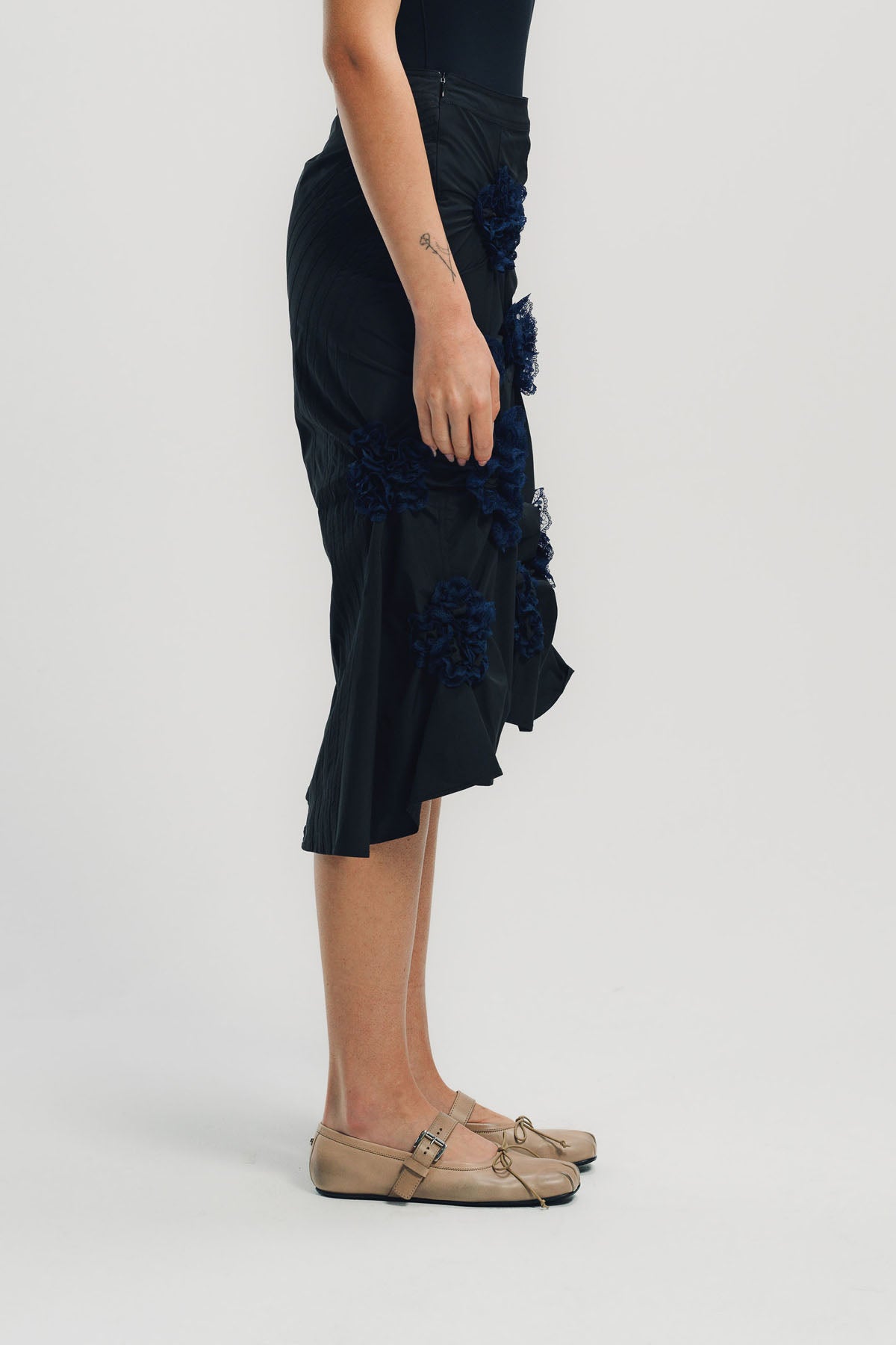 CAROLINE HU | ELASTIC RUCHING SKIRT