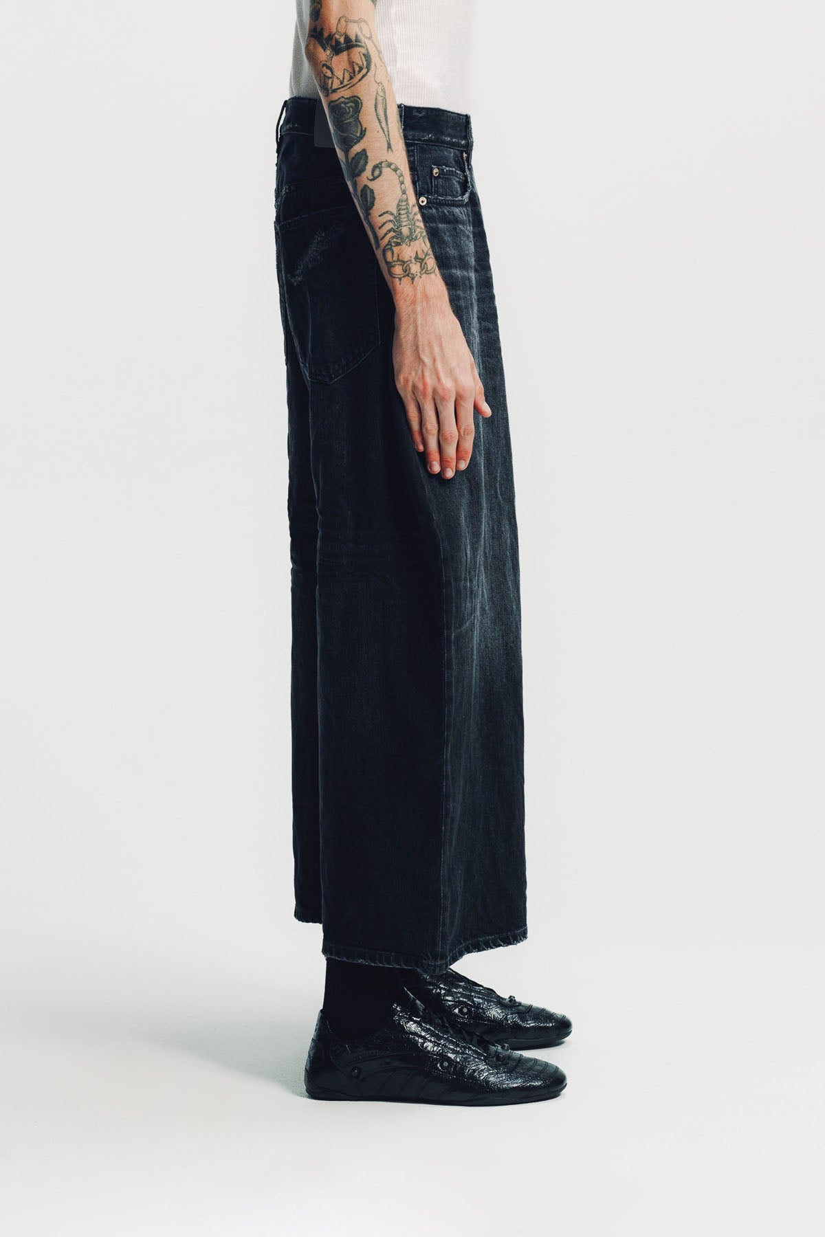 Balenciaga | Curved Jeans