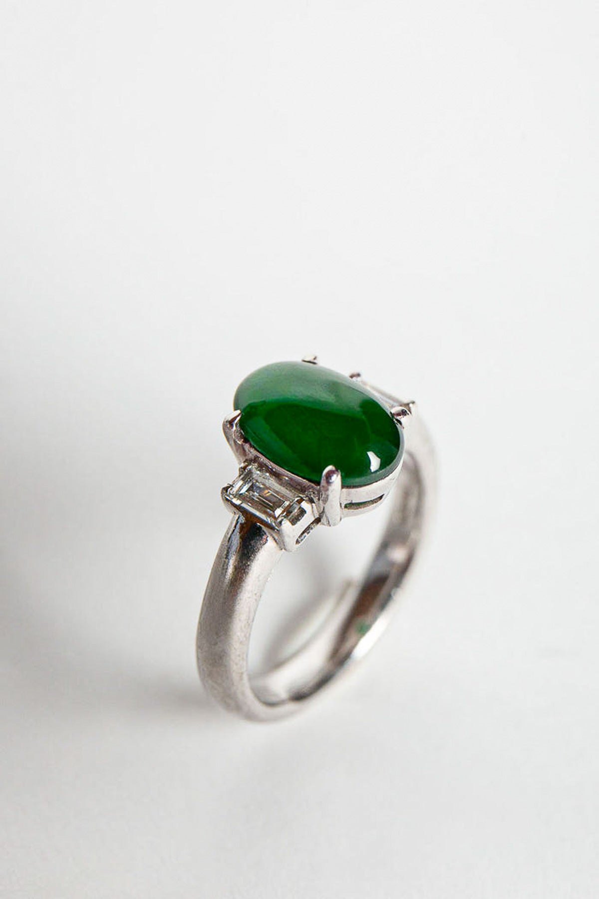 MAXFIELD PRIVATE COLLECTION | VINTAGE JADE RING