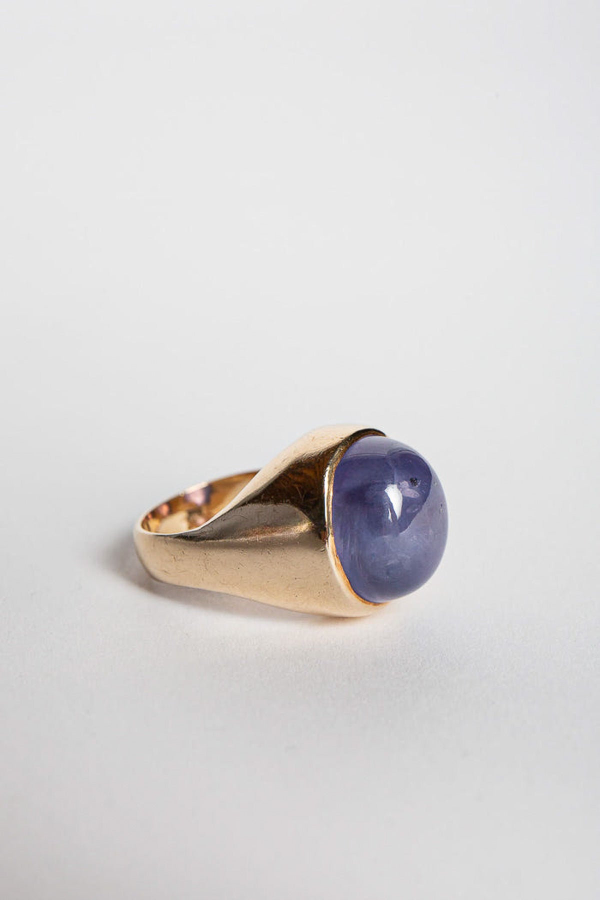 MAXFIELD PRIVATE COLLECTION | VINTAGE SAPPHIRE RING