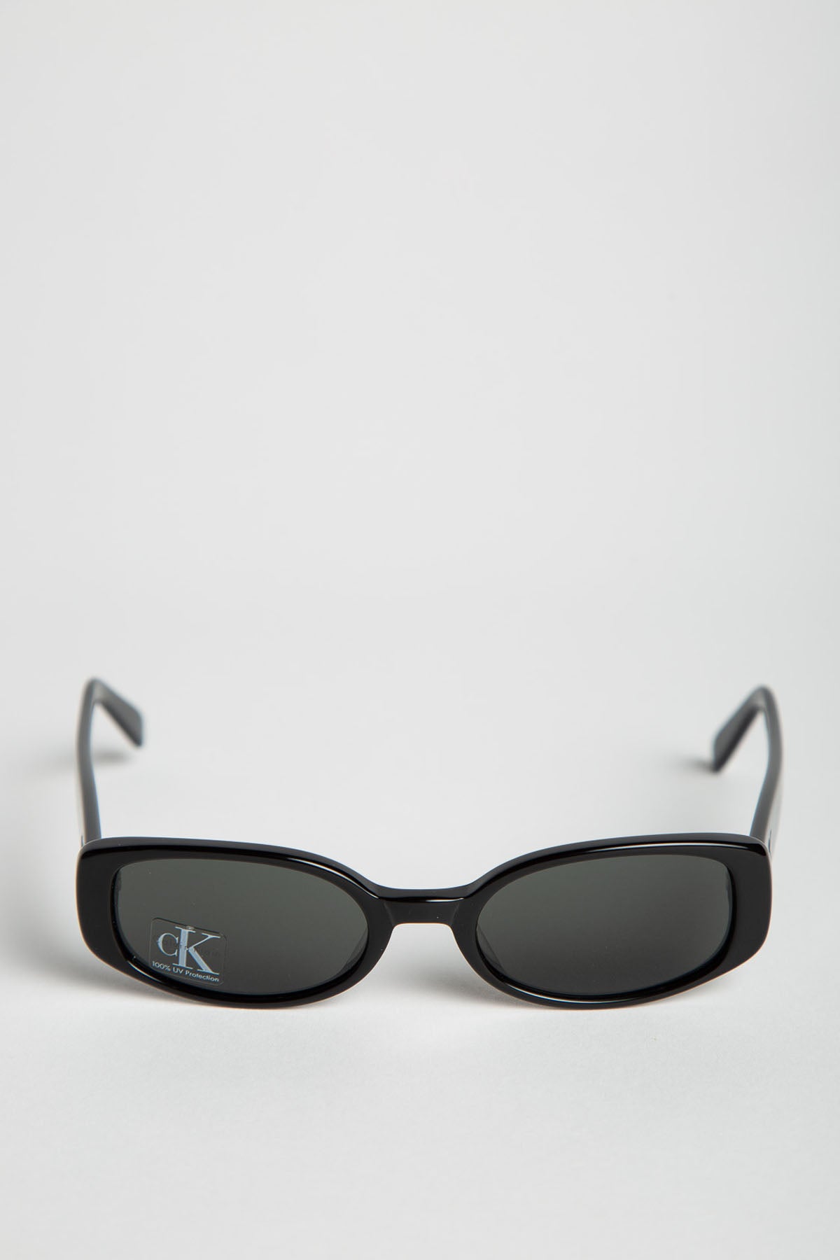 MAXFIELD VINTAGE | Y2K CALVIN KLEIN 4022 SUNGLASSES display picture 3