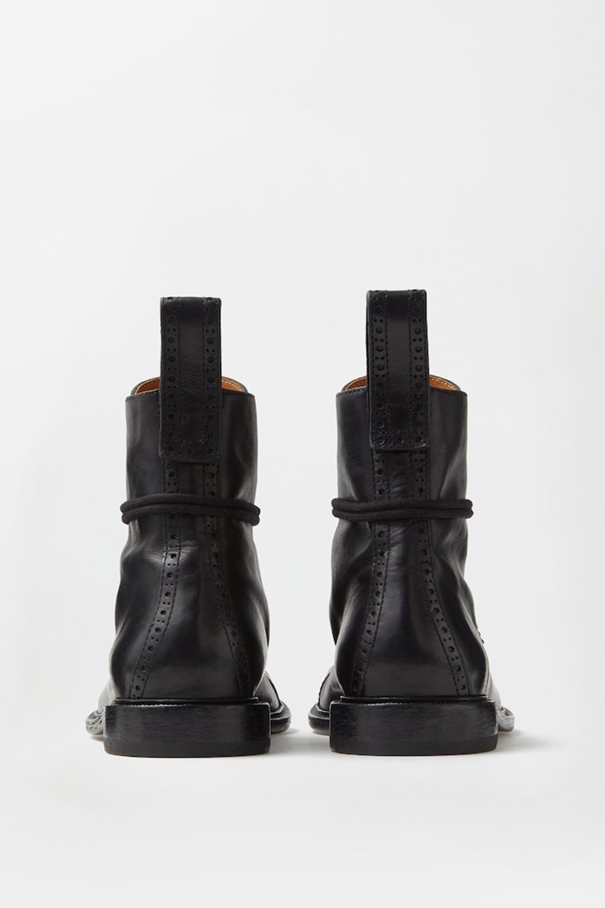 VERSACE | BILLY BOOTS