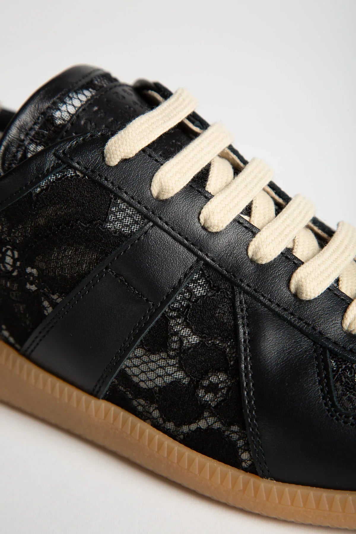 Maison Margiela | Lace Replica Sneakers