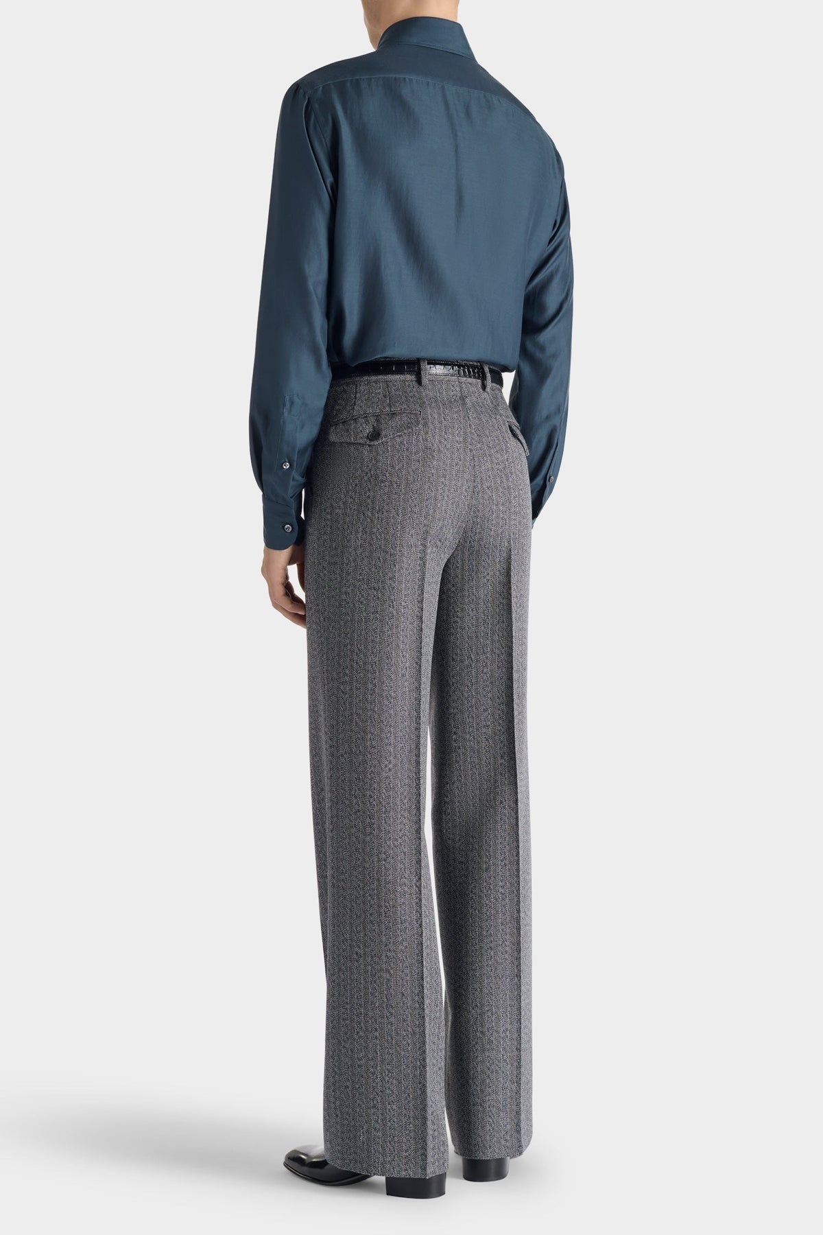 HUSBANDS | Wide-Collar Shirt In Indigo Cotton And Silk Twill