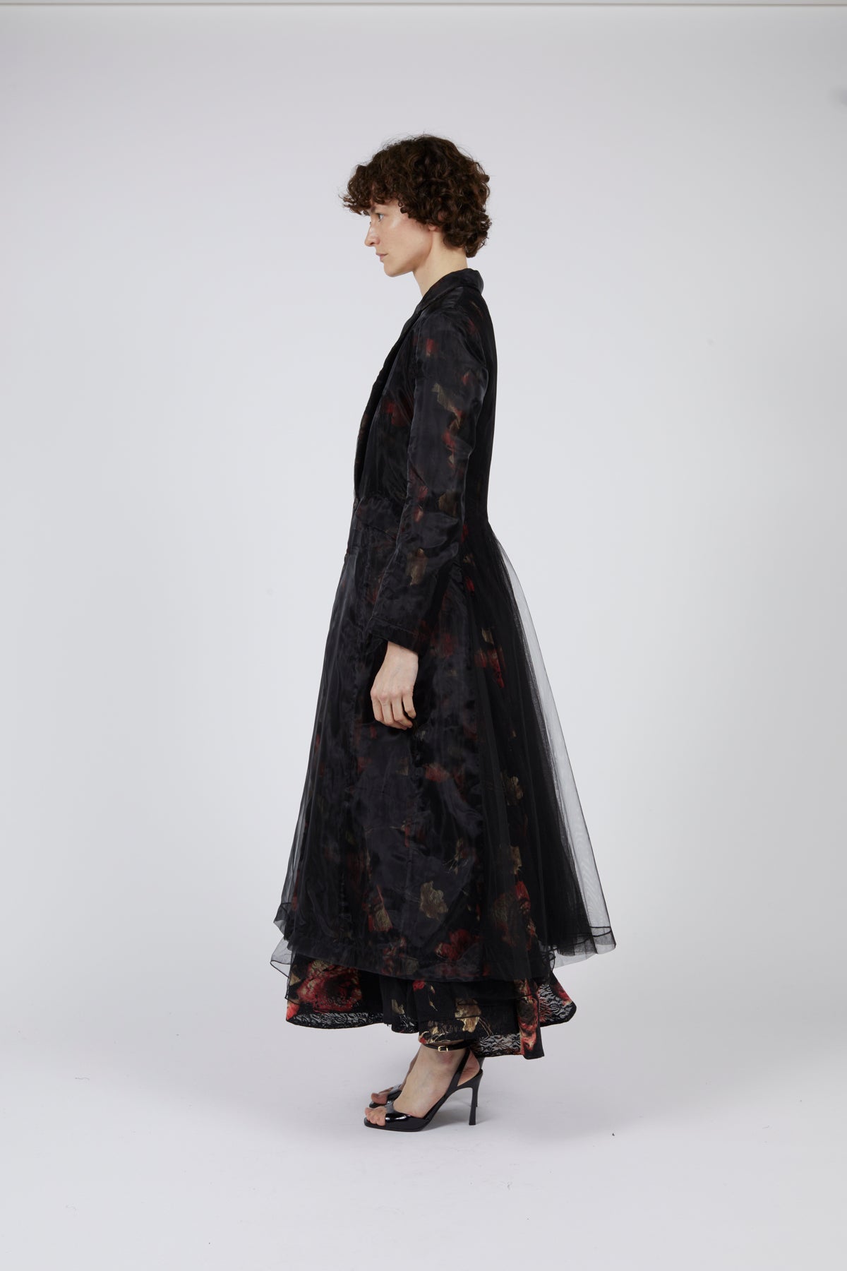 QUETSCHE | Layered Lace Coat